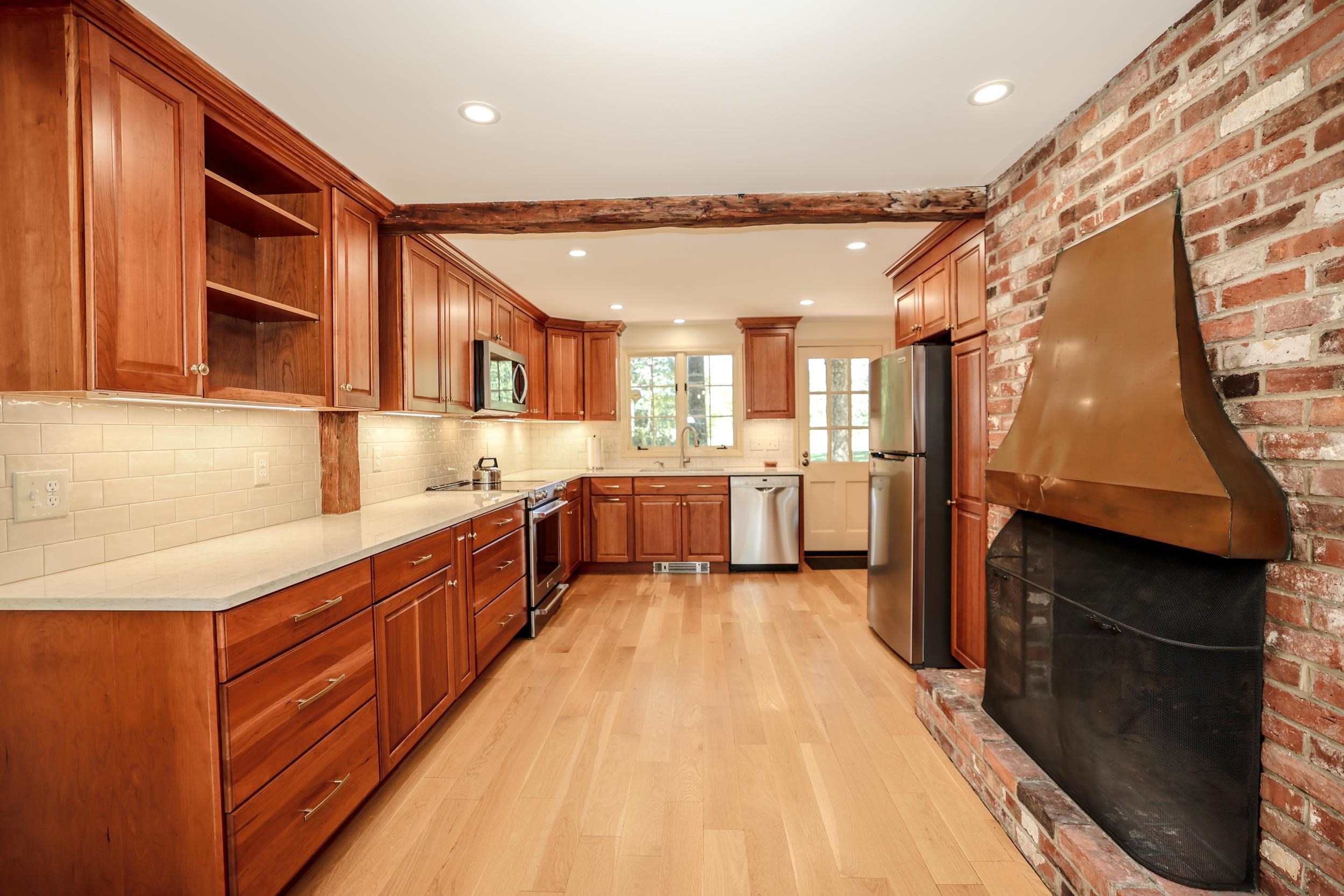 5 Runawit Road Property Photo 10
