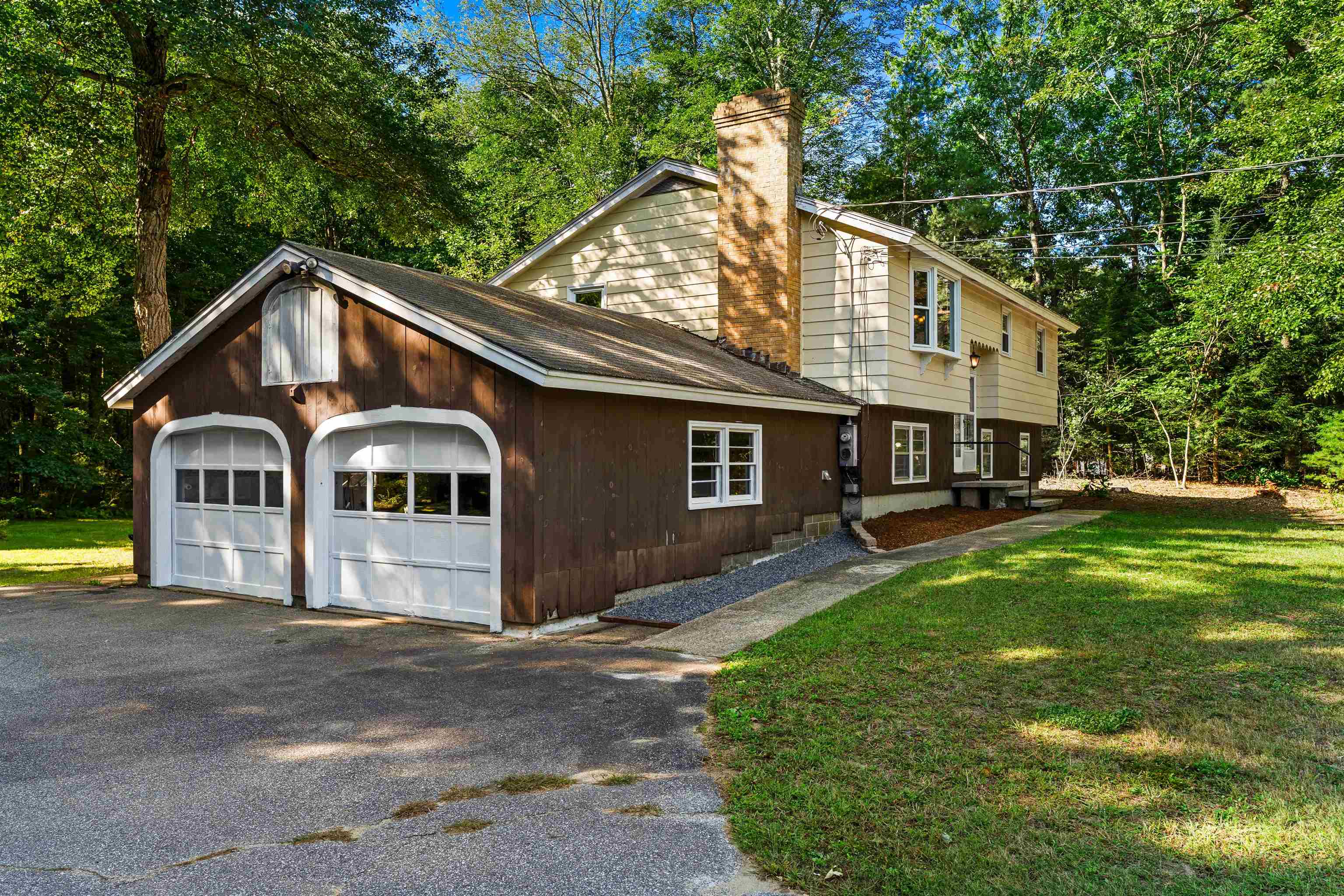 9 Brook Road Property Photo 2