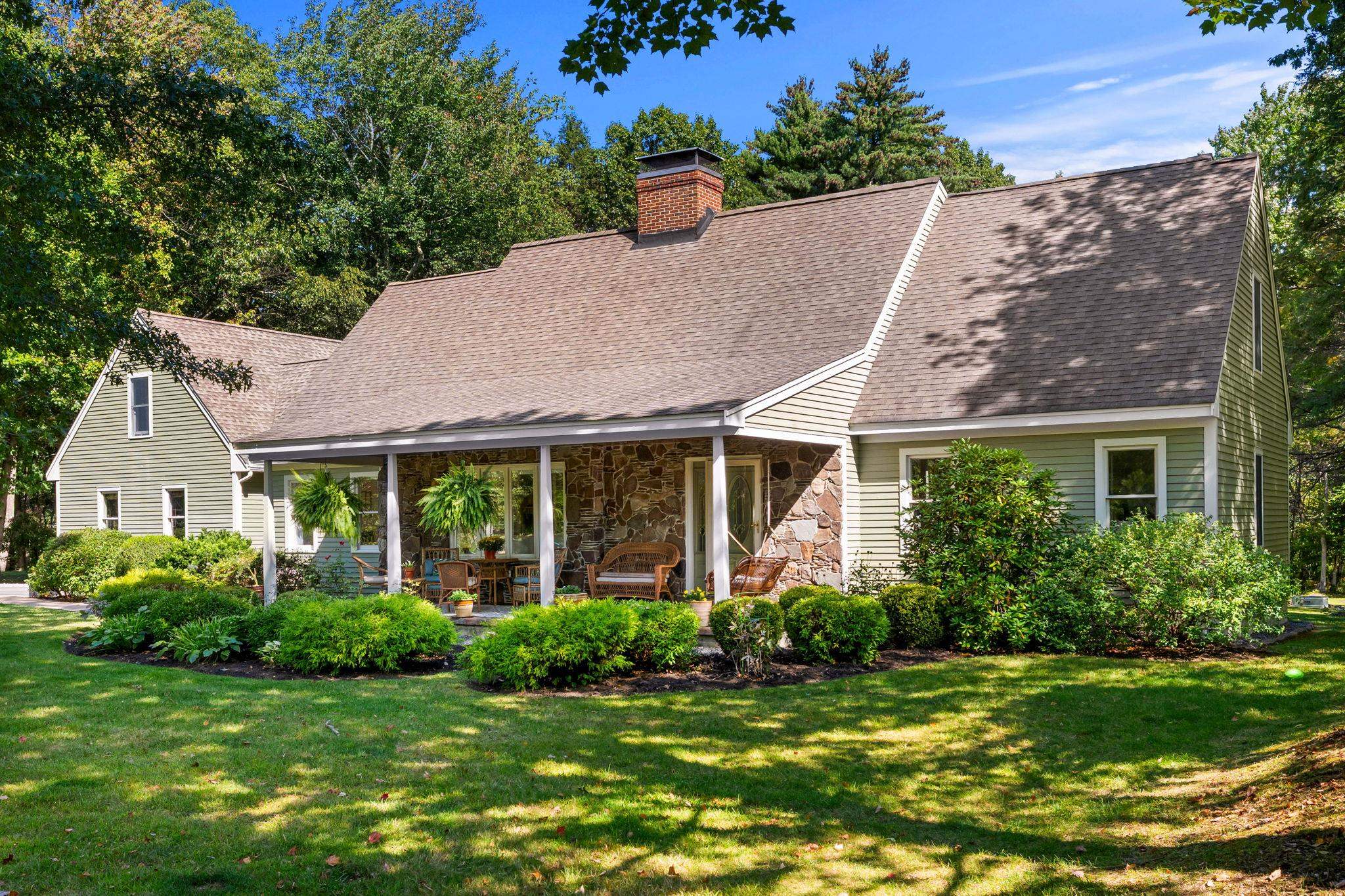 16 Gifford Farm Road Property Photo 1