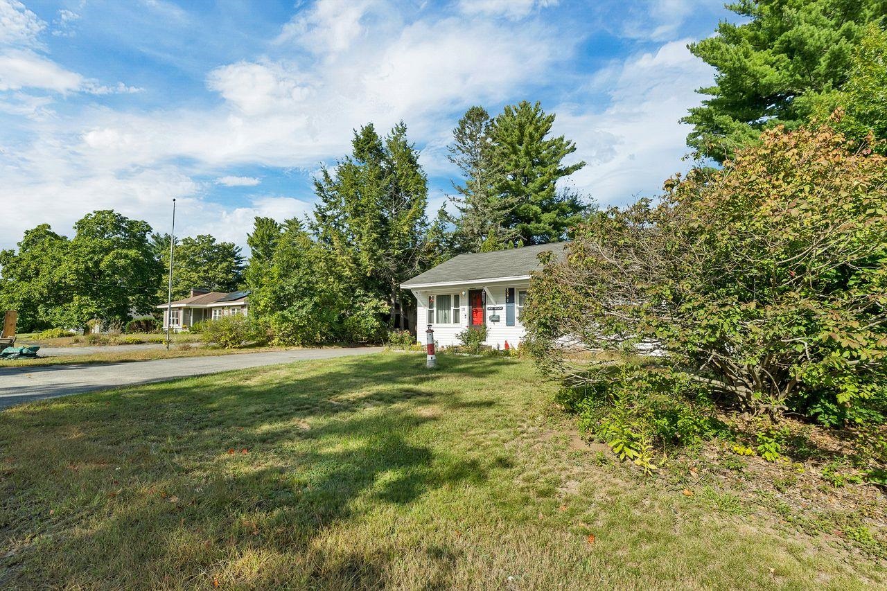 33 Cushing Boulevard Property Photo 3