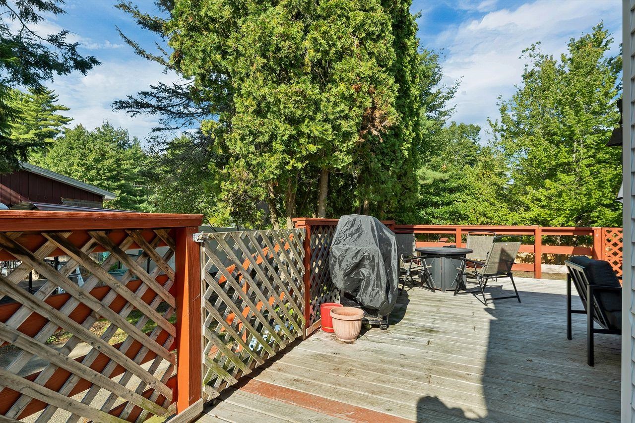 33 Cushing Boulevard Property Photo 14