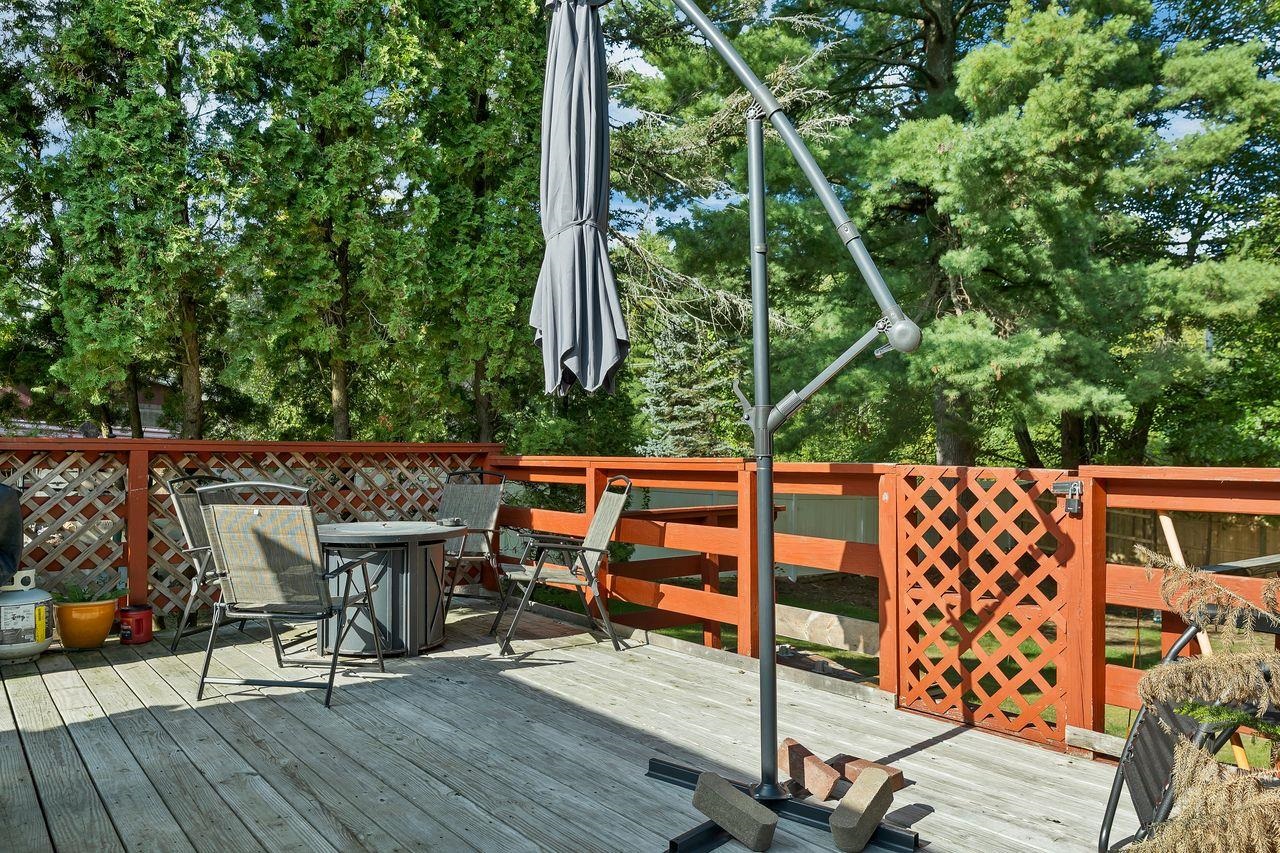 33 Cushing Boulevard Property Photo 17