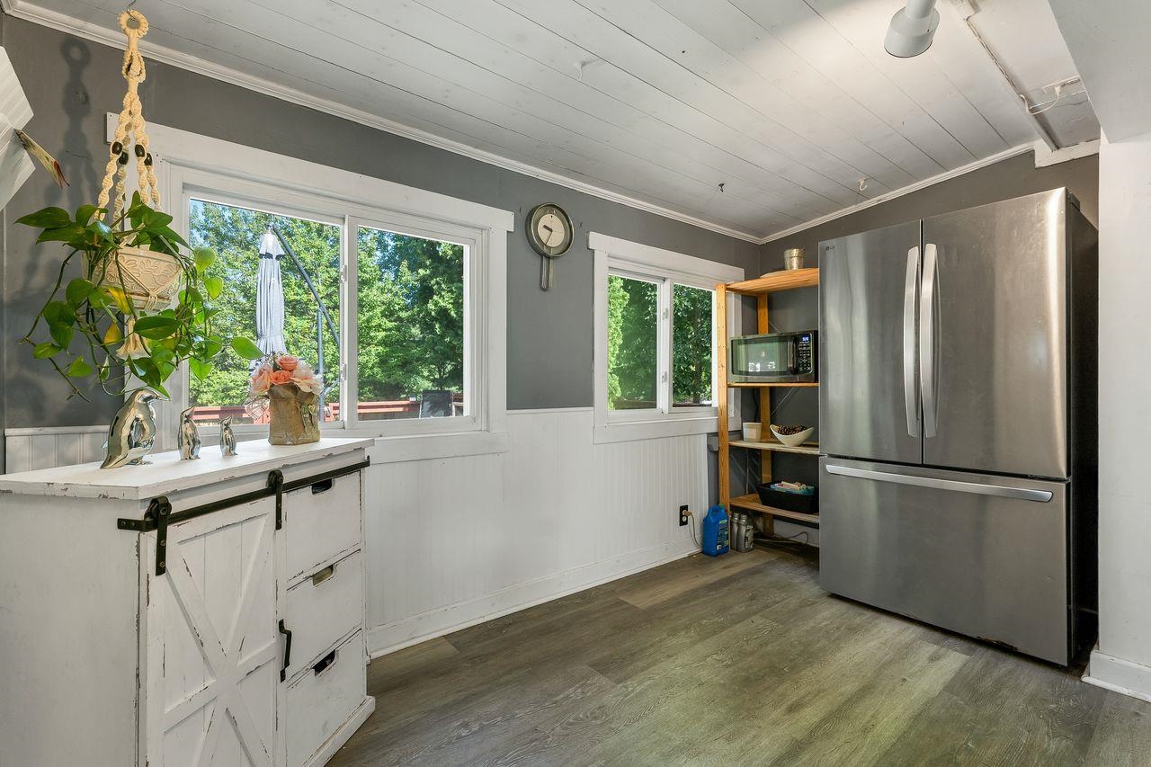 33 Cushing Boulevard Property Photo 32