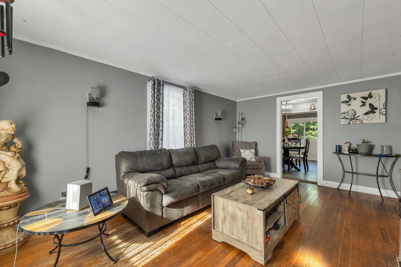 33 Cushing Boulevard Property Photo 41
