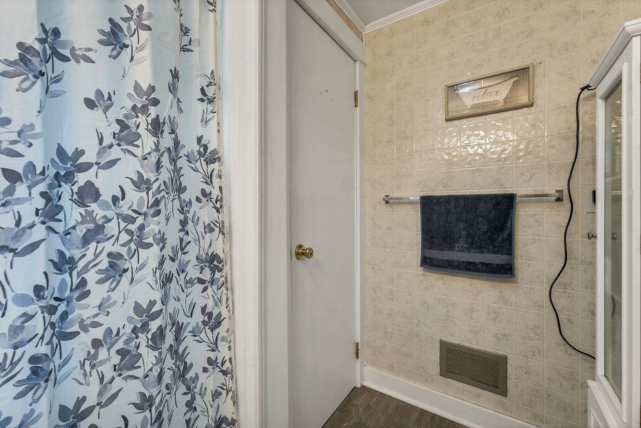 33 Cushing Boulevard Property Photo 53