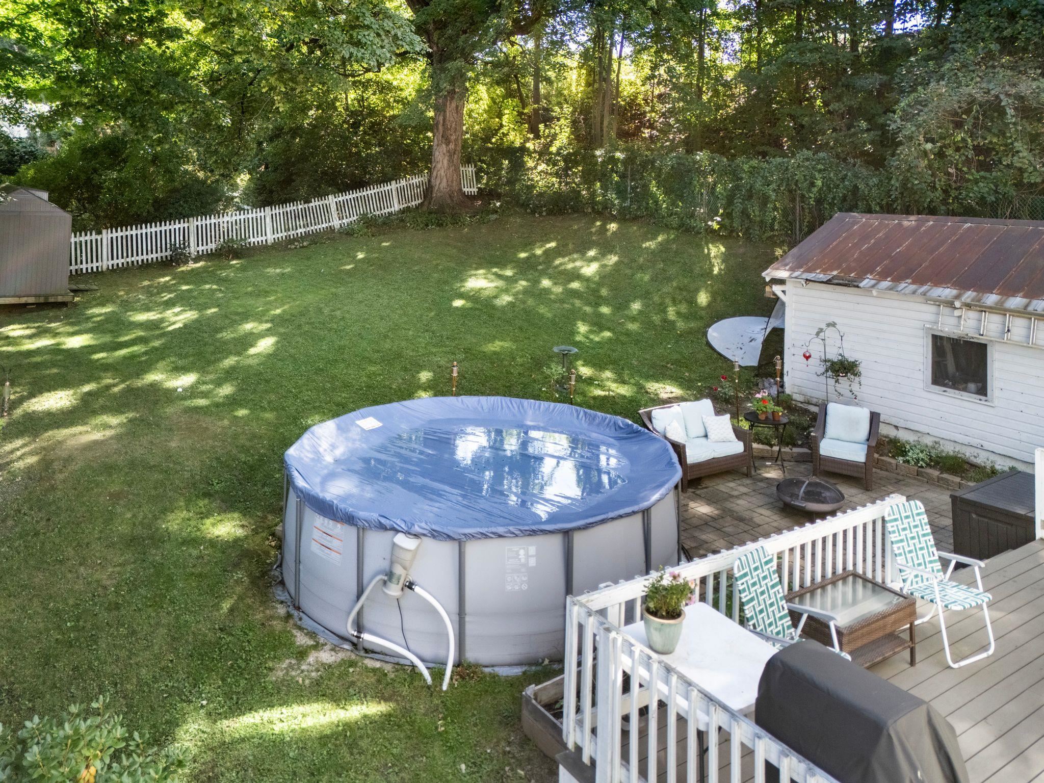 36 Pine Street Property Photo 24