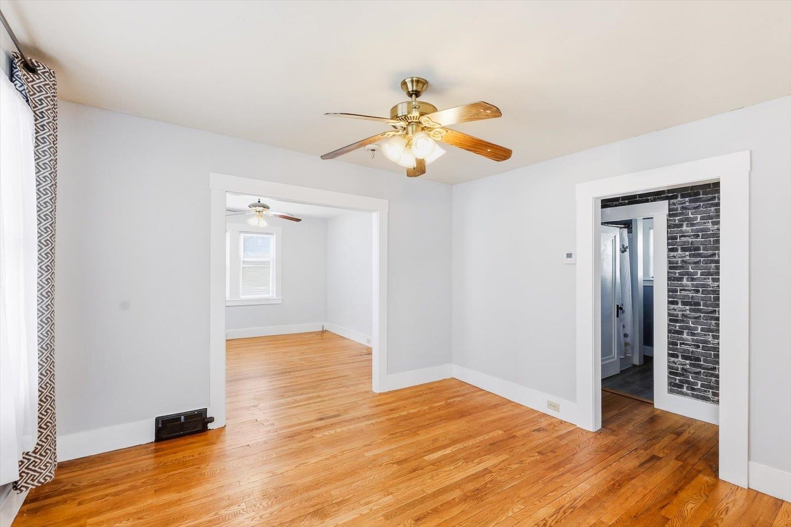 123 Gilsum Street Property Photo 10