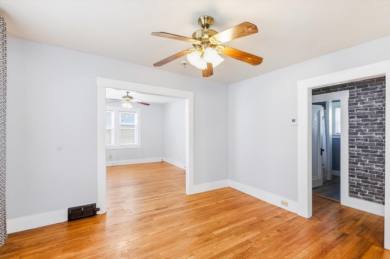123 Gilsum Street Property Photo 16