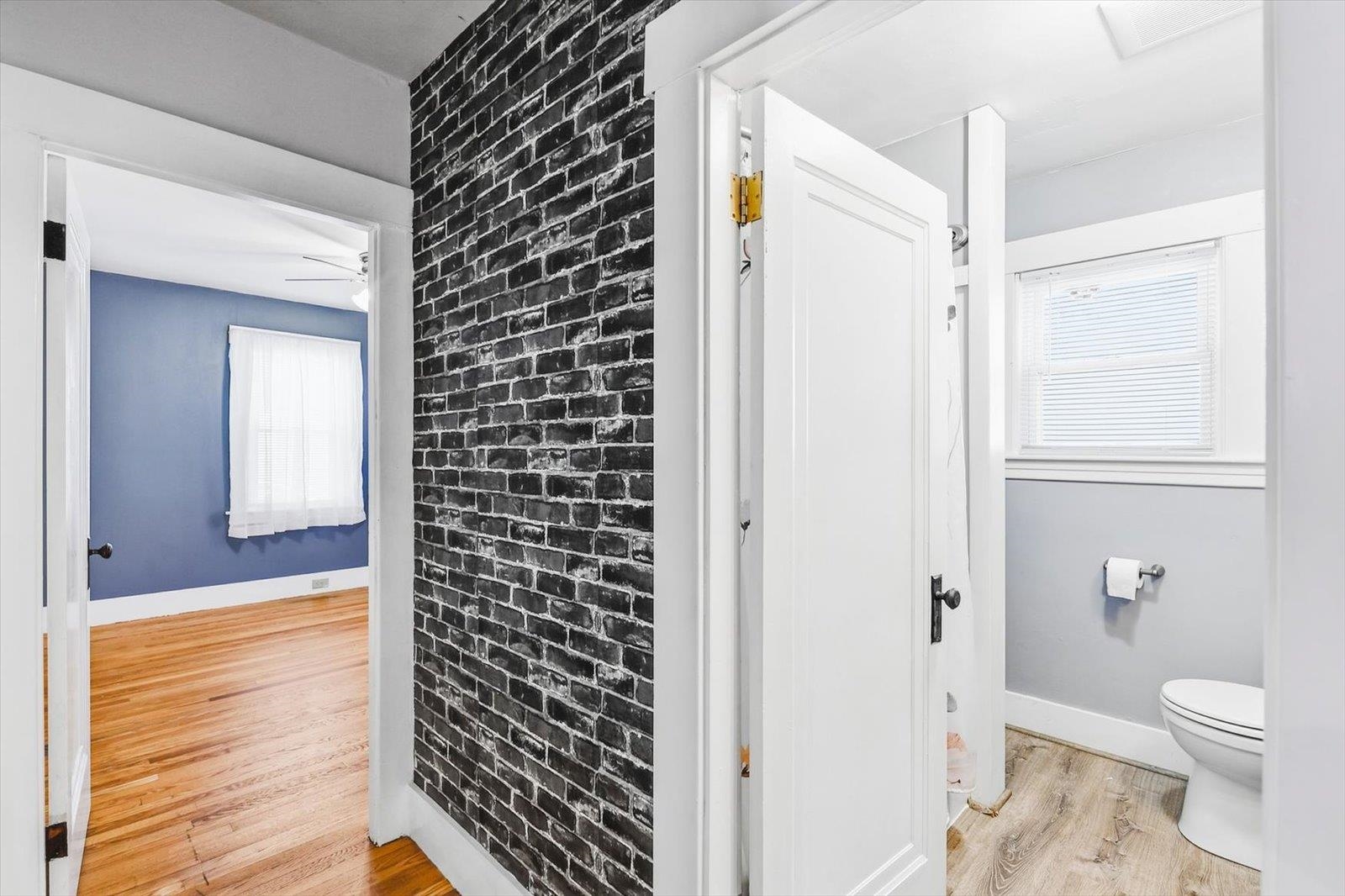 123 Gilsum Street Property Photo 21
