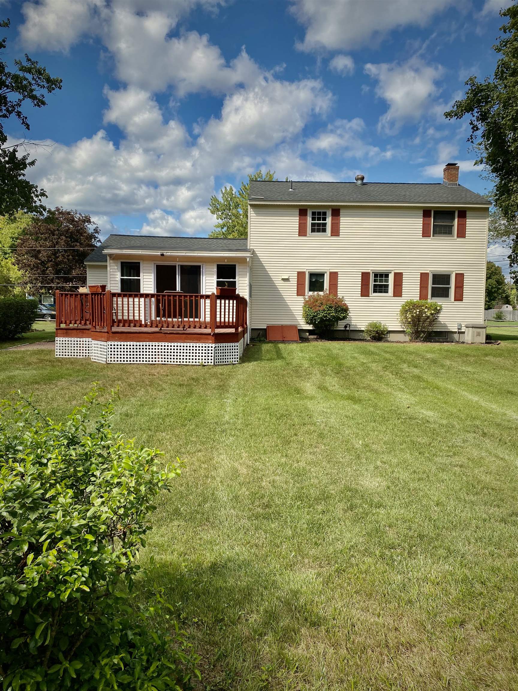 8 Southgate Drive Property Photo 9
