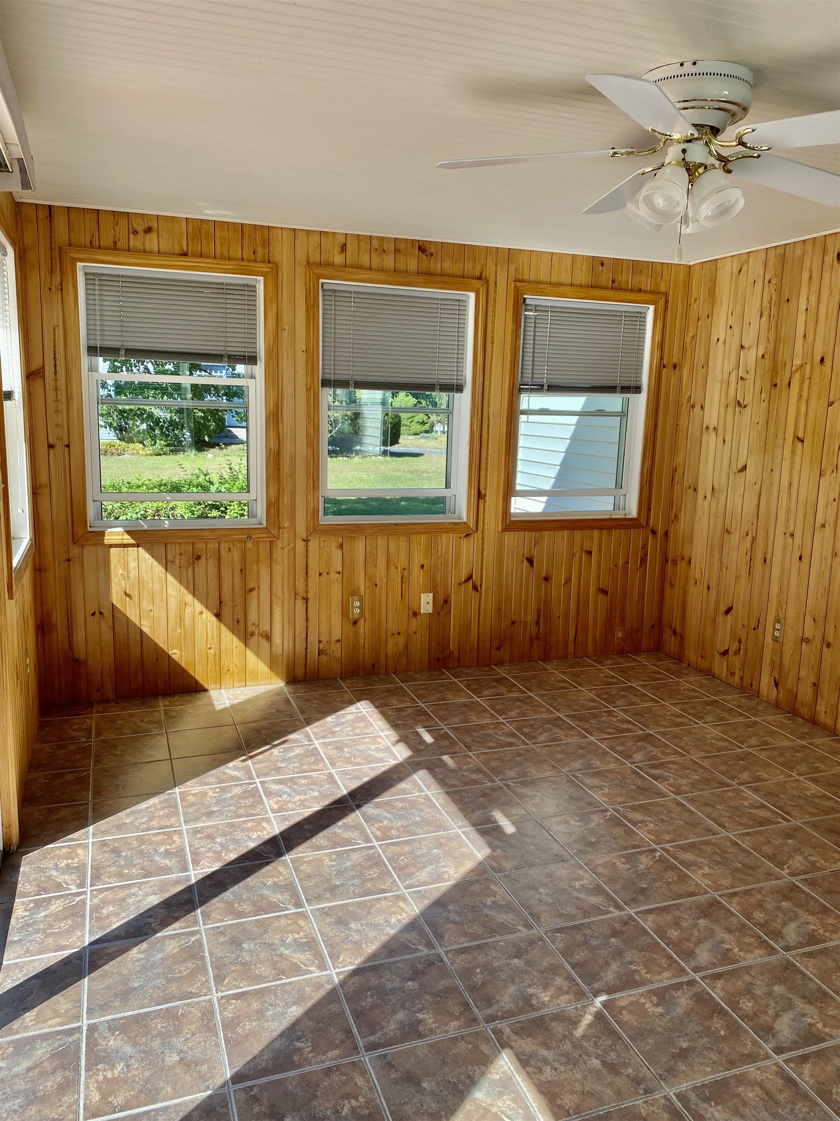 8 Southgate Drive Property Photo 17