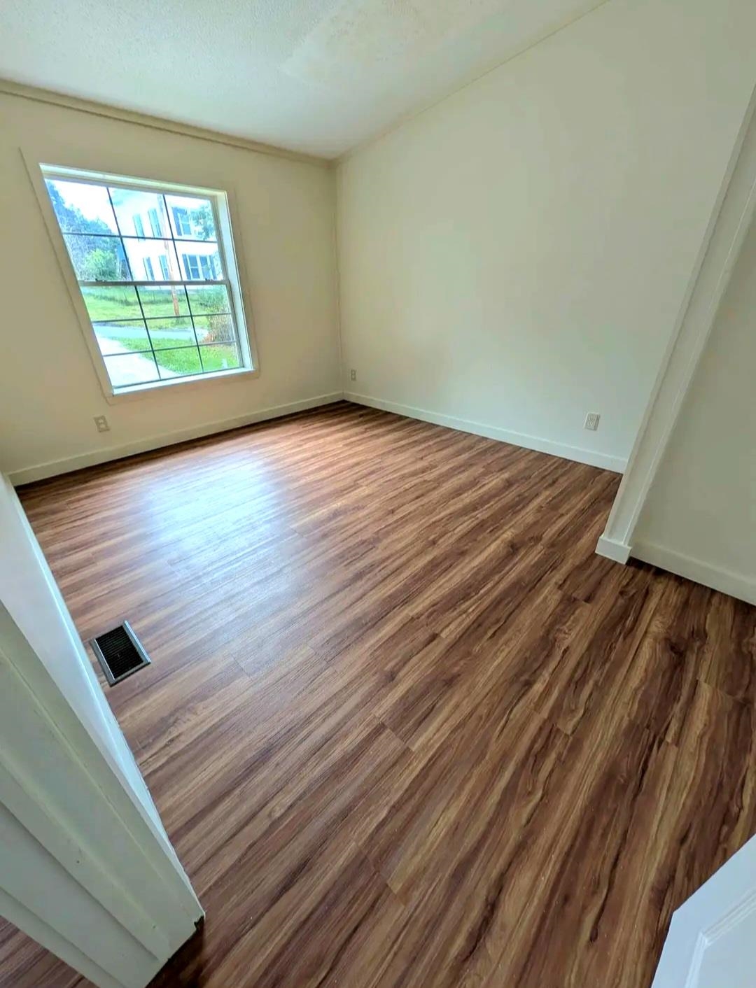 104 Park Street Property Photo 14