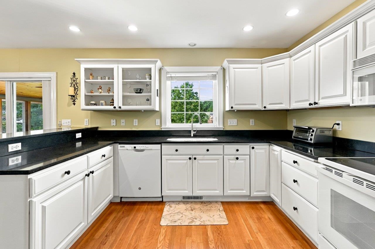 30 Fitts Farm Drive Property Photo 11