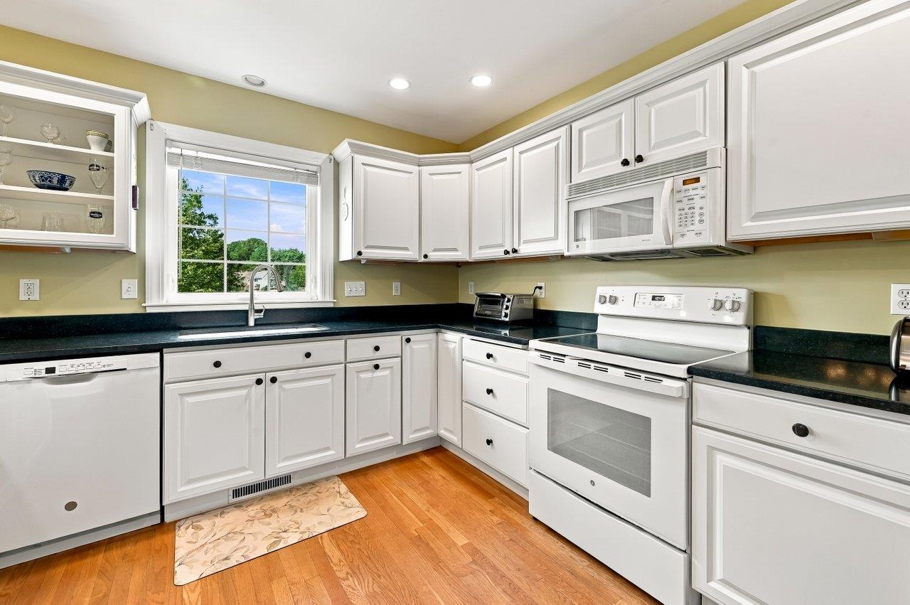 30 Fitts Farm Drive Property Photo 12