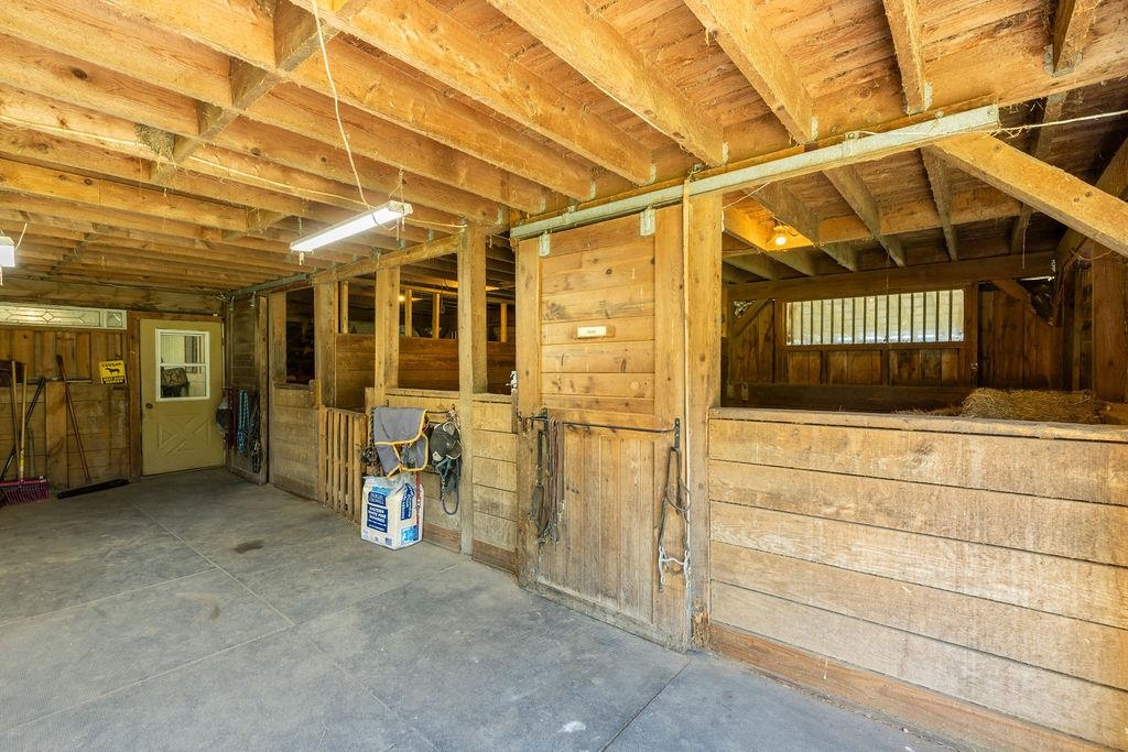 11 & 15 Ram Brook Road Property Photo 34
