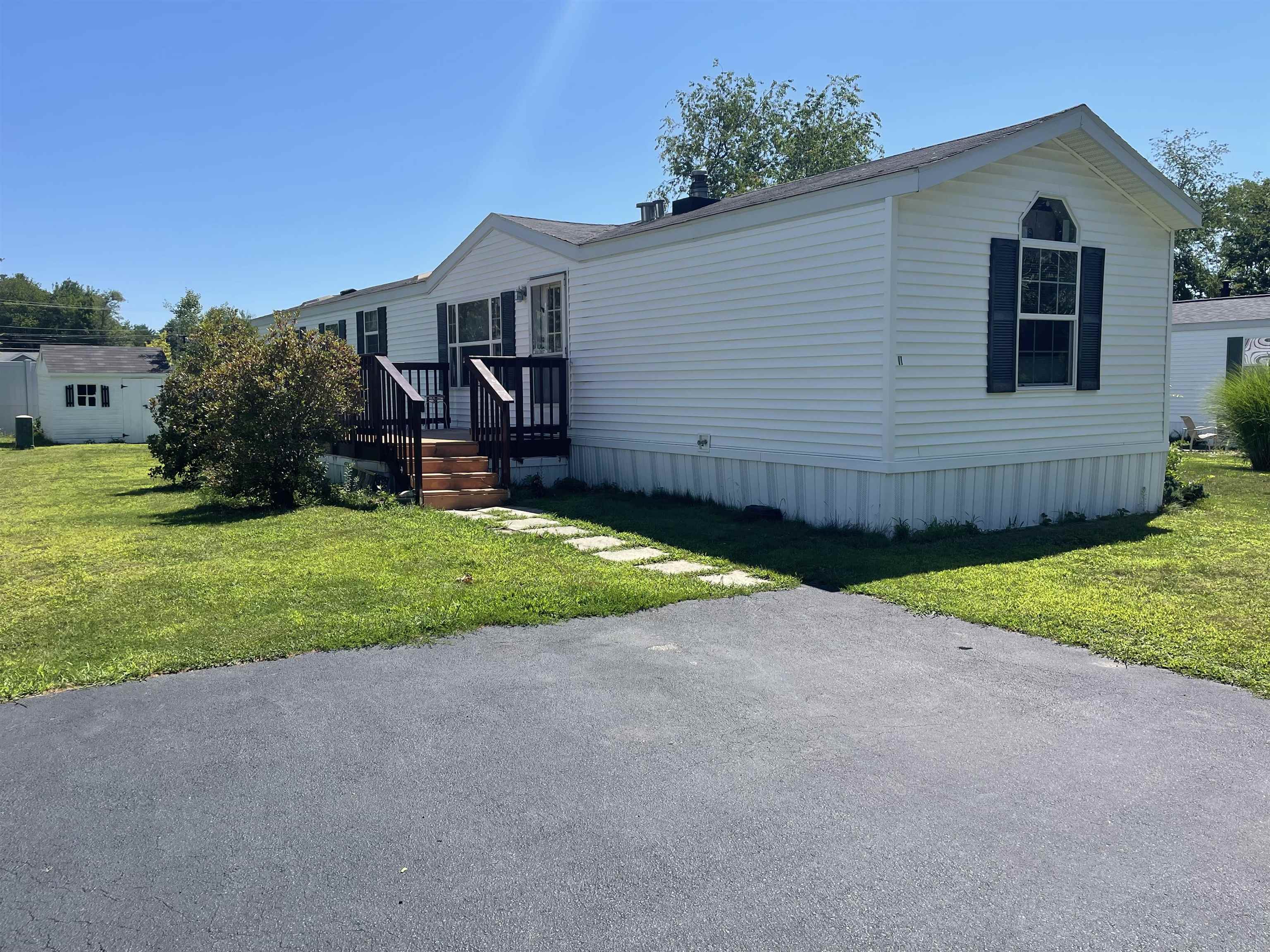 11 Colonial Village Property Photo 1