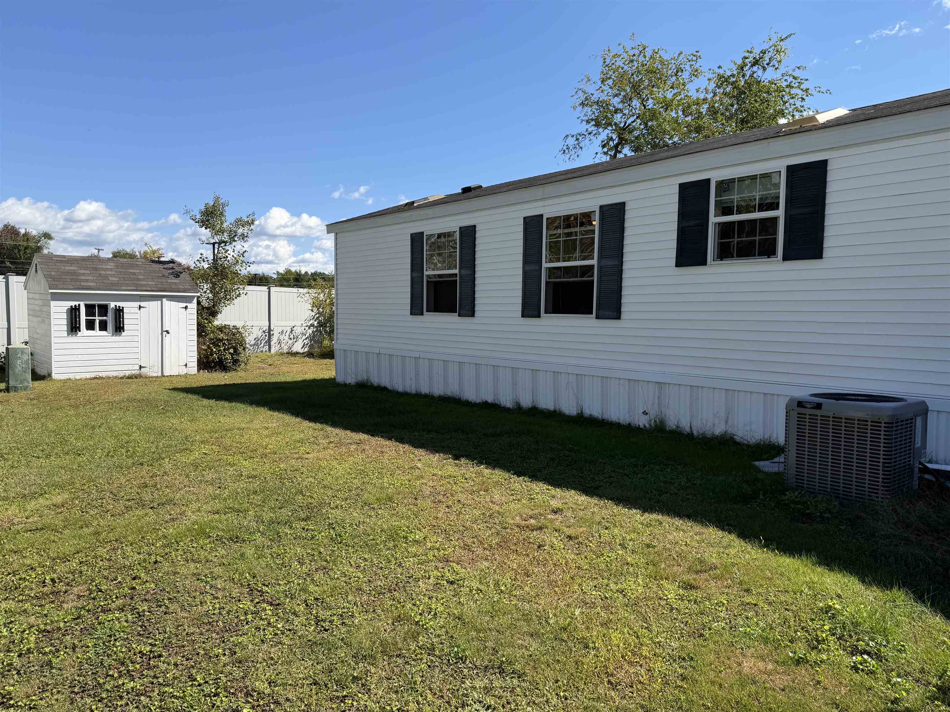 11 Colonial Village Property Photo 17