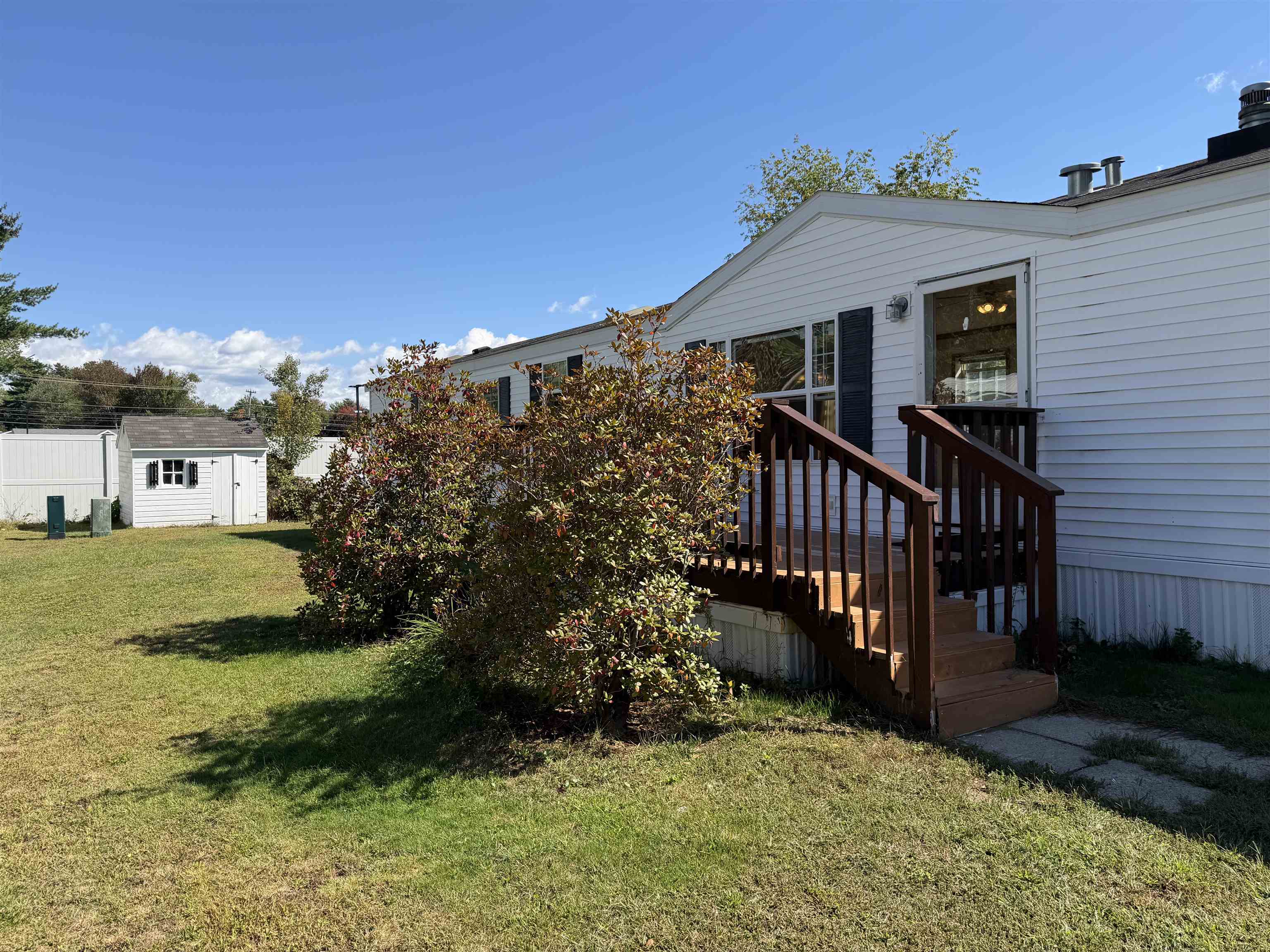 11 Colonial Village Property Photo 18