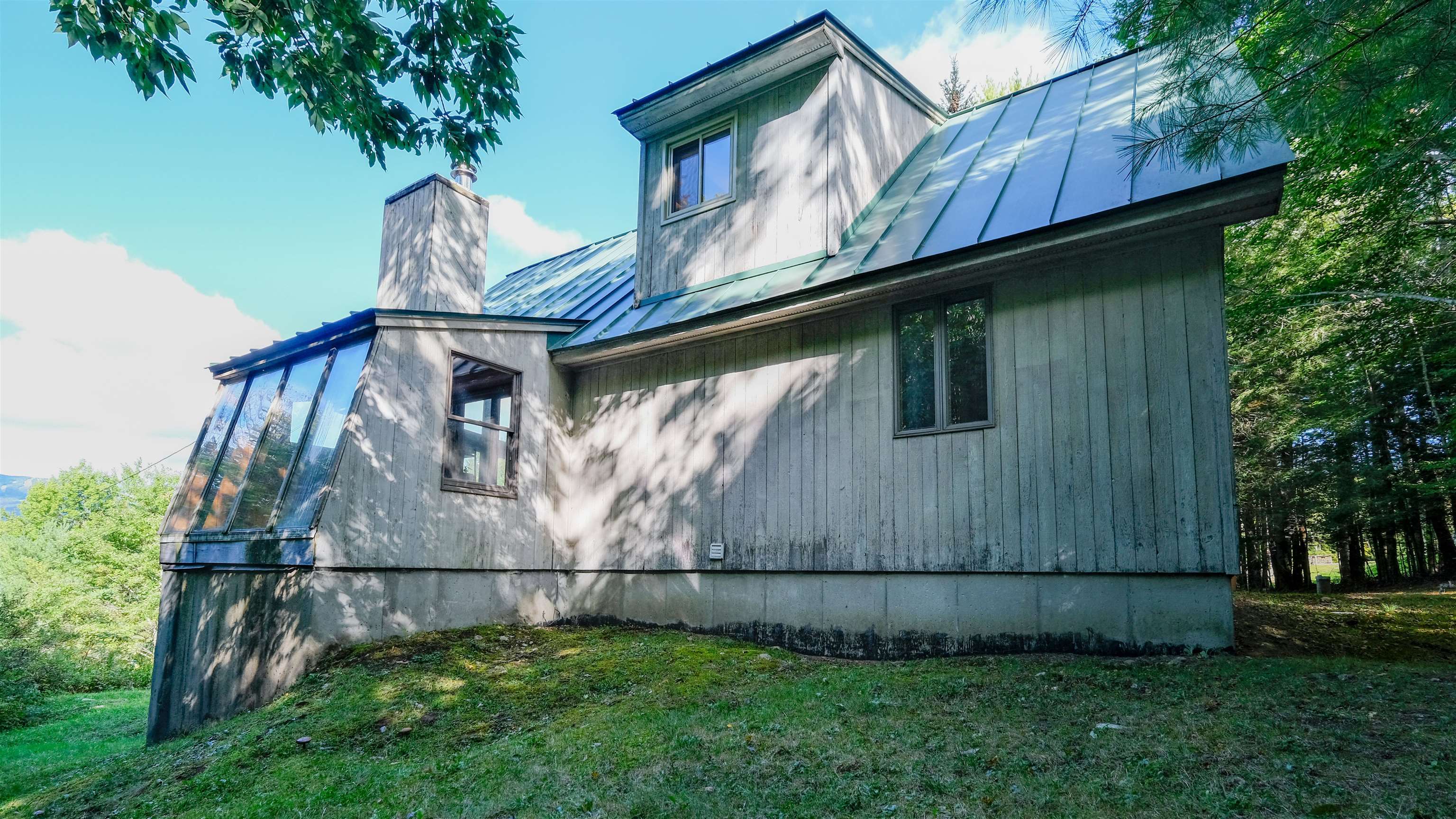 350 Bixby Road Property Photo 7