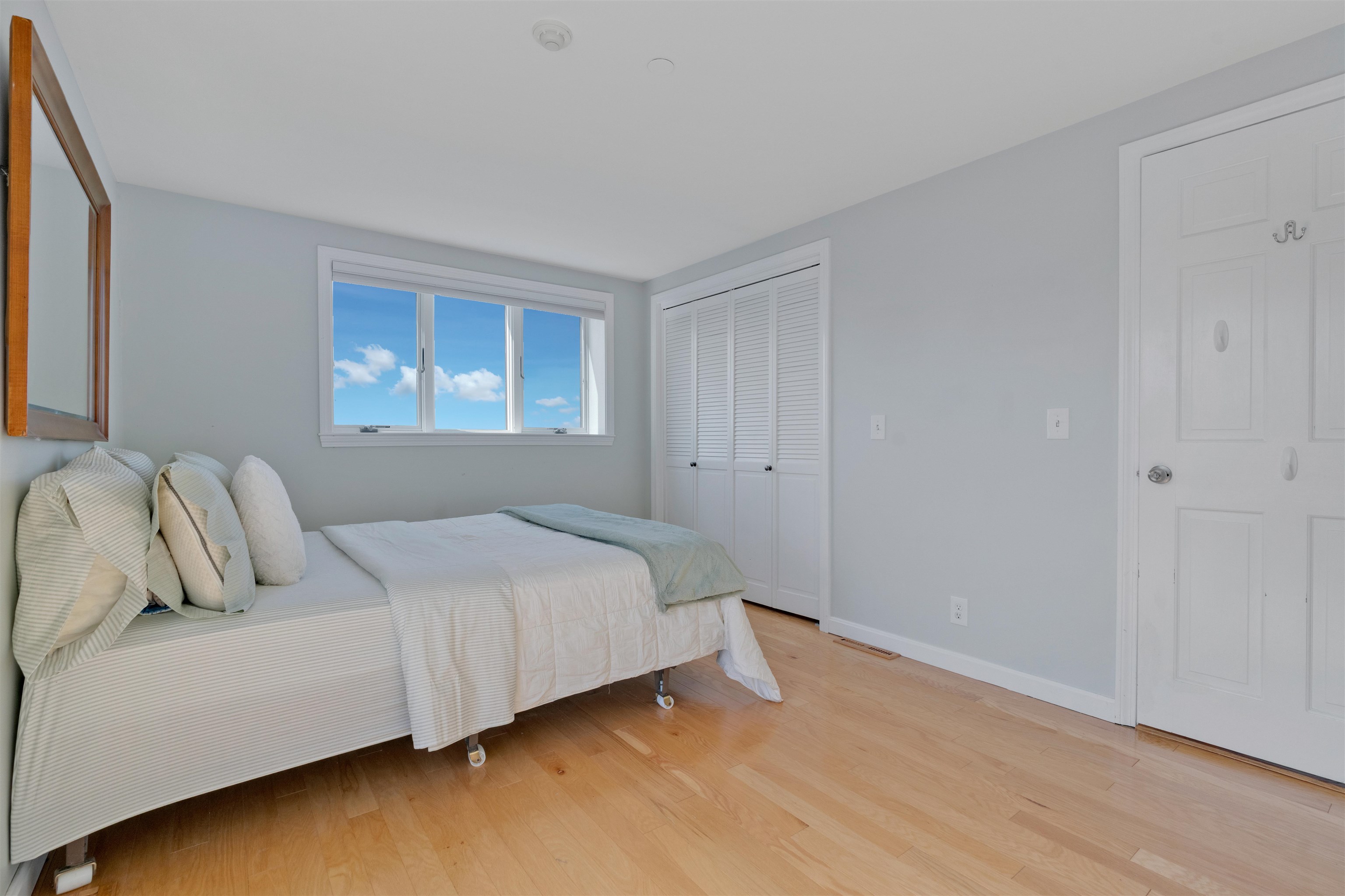 581 Ocean Boulevard Property Photo 15