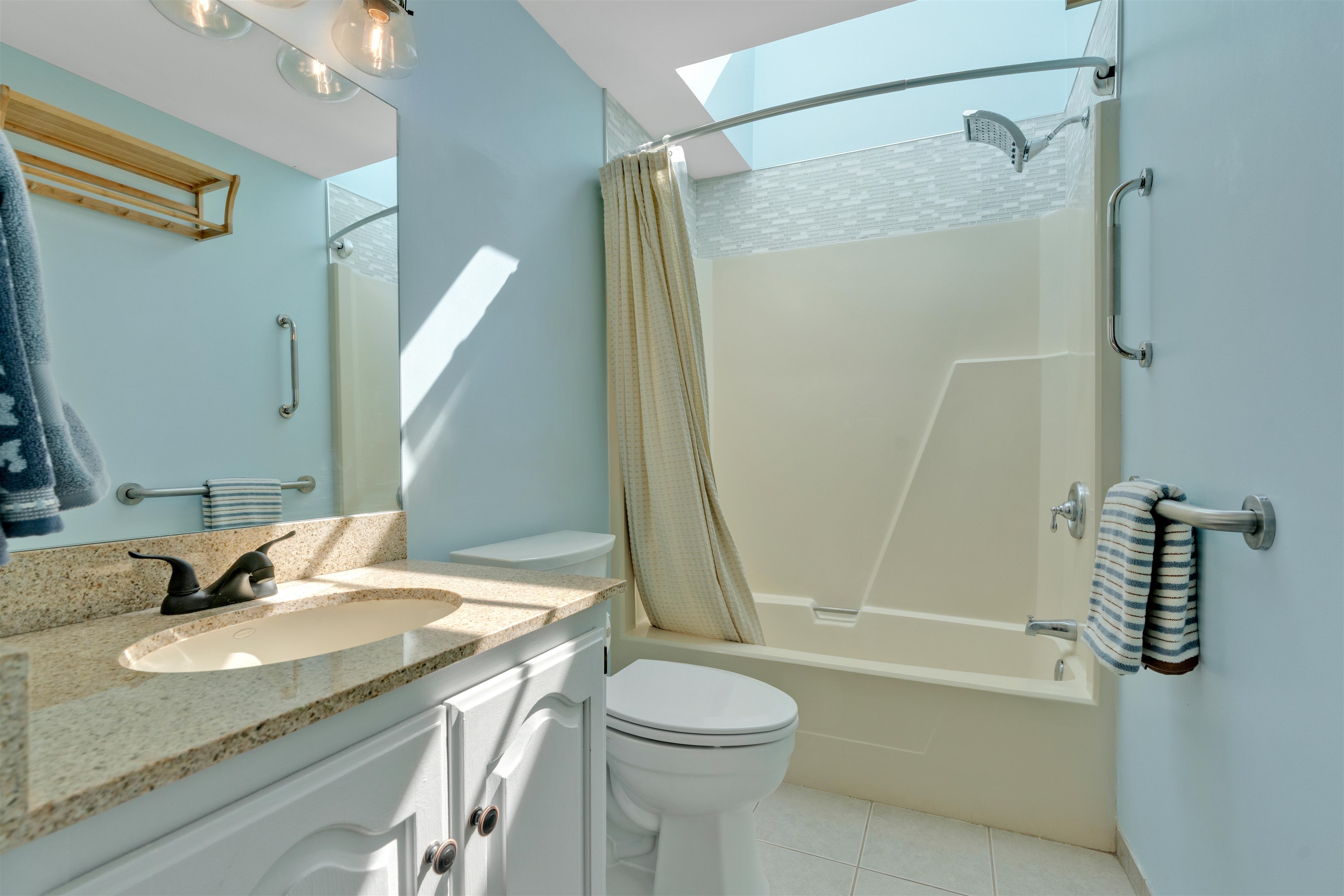 581 Ocean Boulevard Property Photo 16