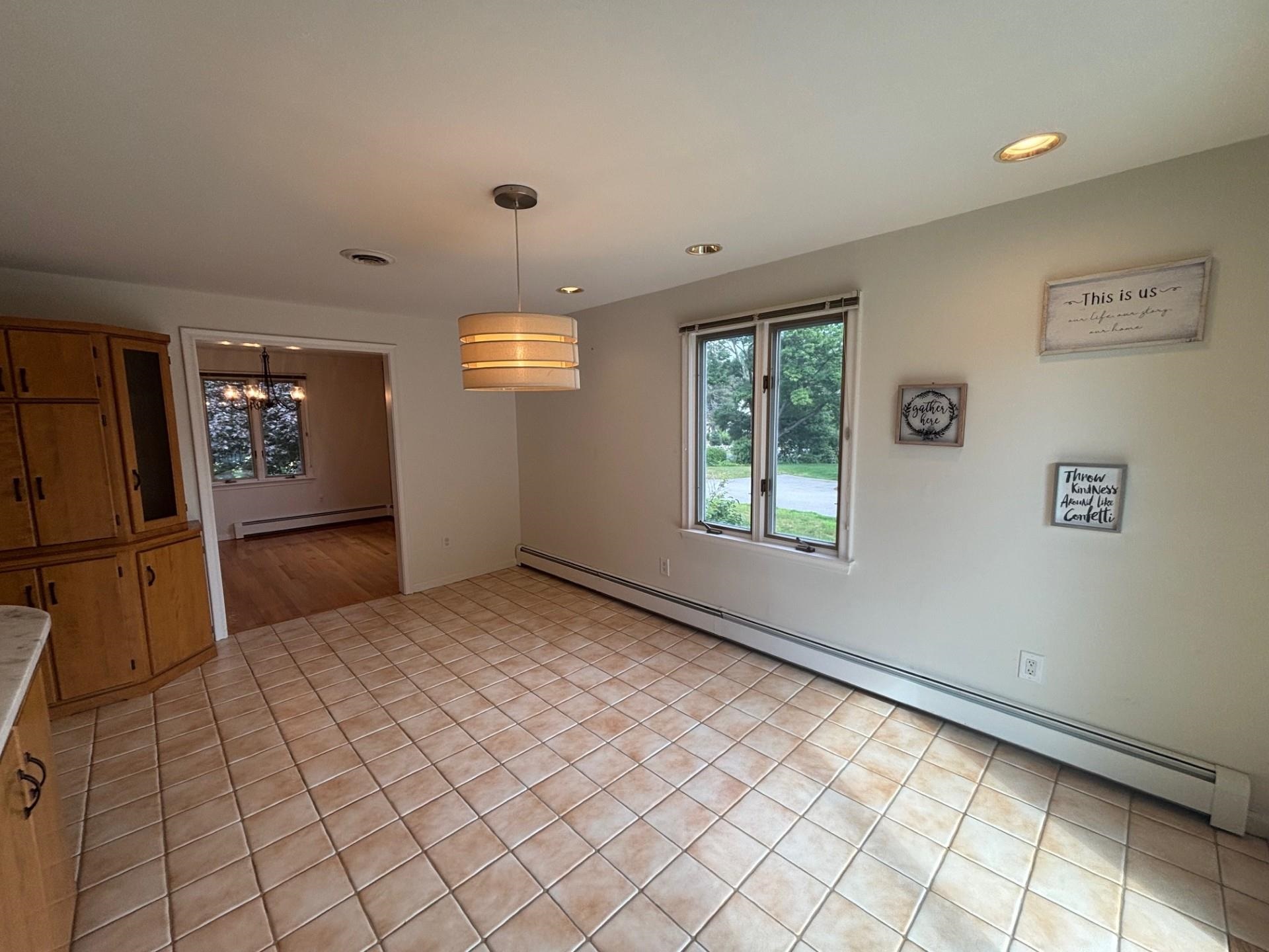 1291 Old N Main Street Property Photo 14