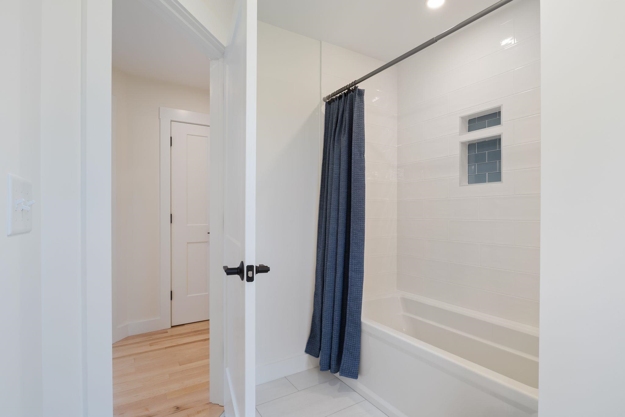244 Oak Street Property Photo 40