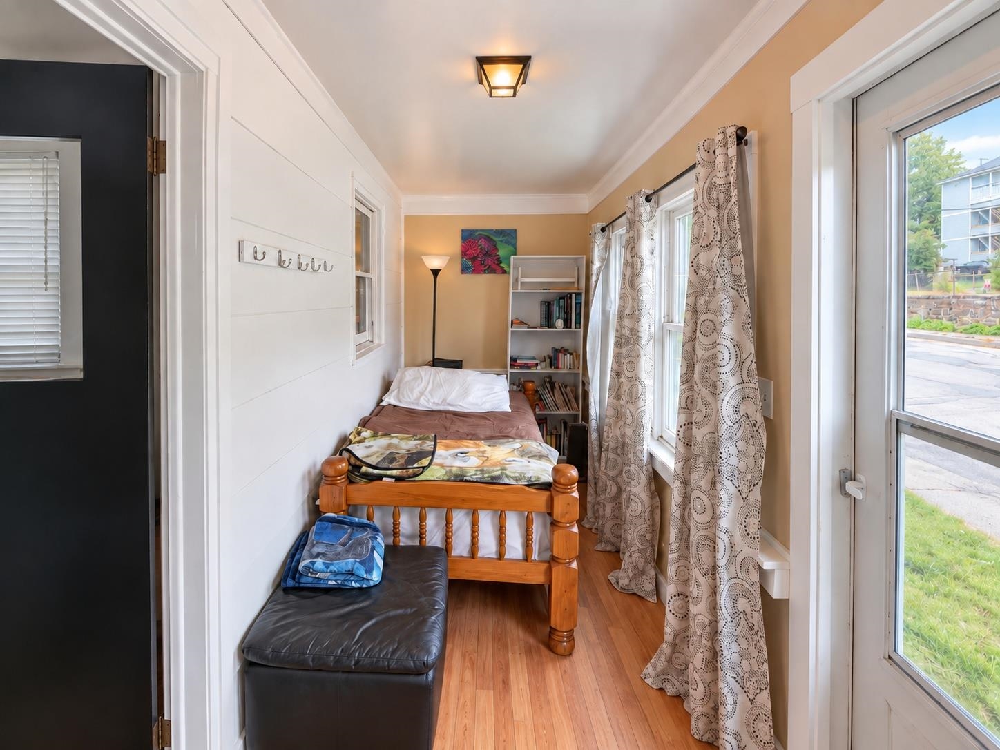 273 Coos Street Property Photo 16
