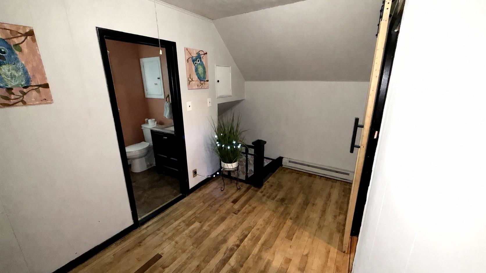 273 Coos Street Property Photo 21
