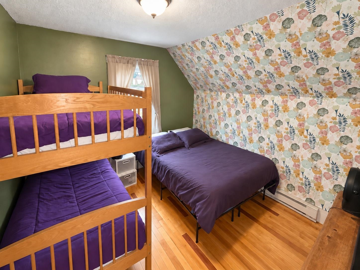 273 Coos Street Property Photo 24