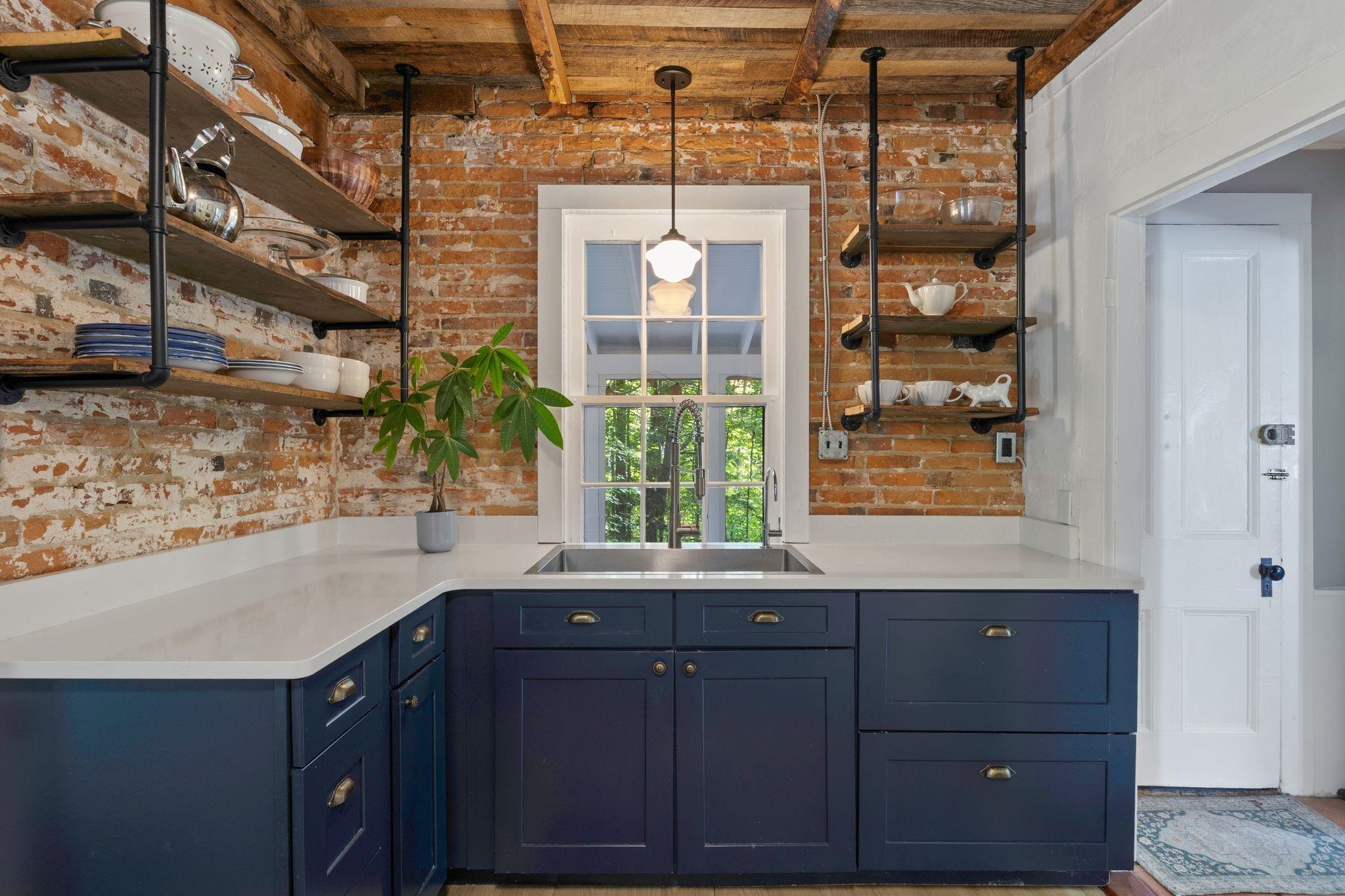 11 N Line Road Property Photo 7