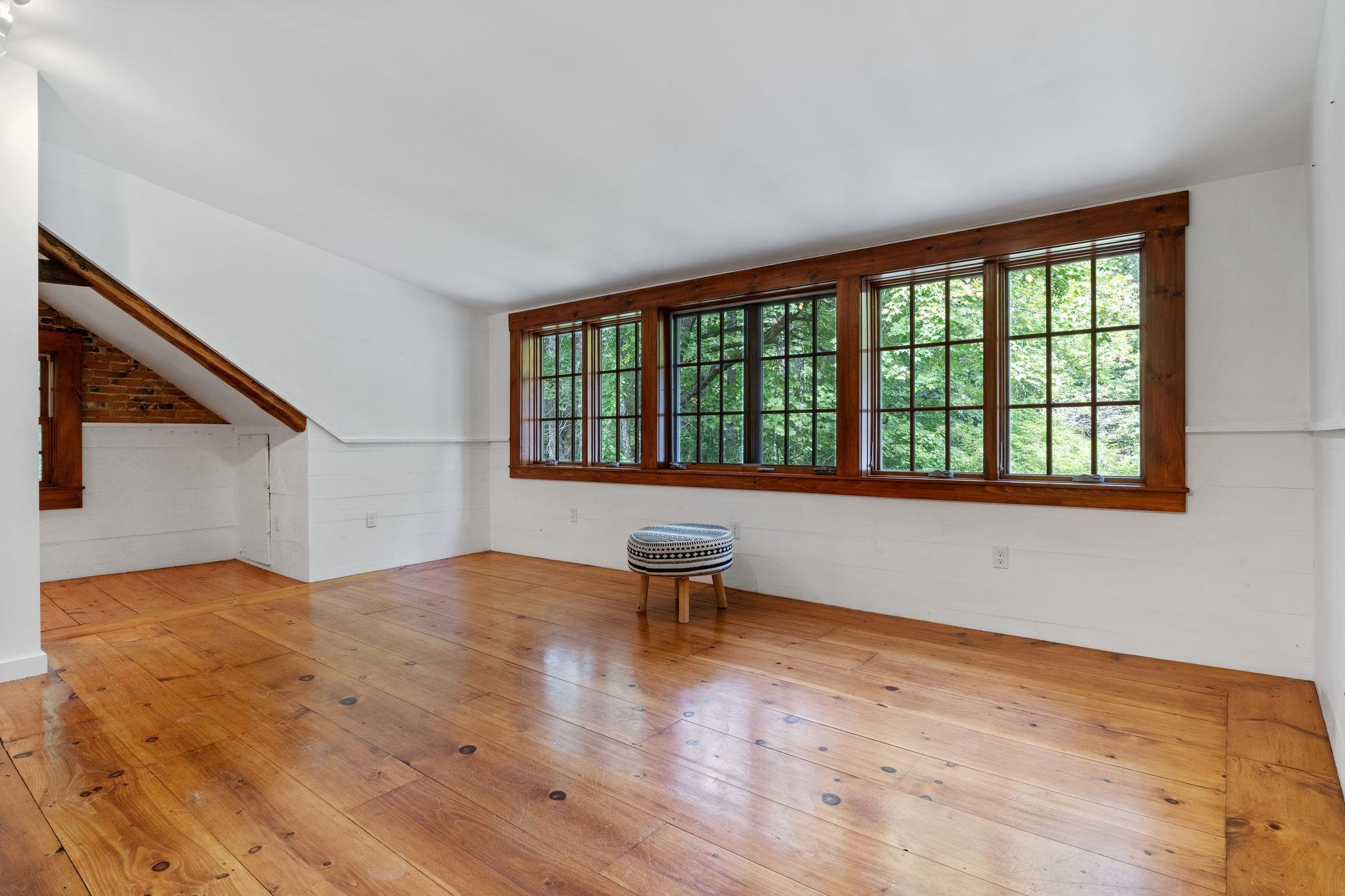 11 N Line Road Property Photo 29