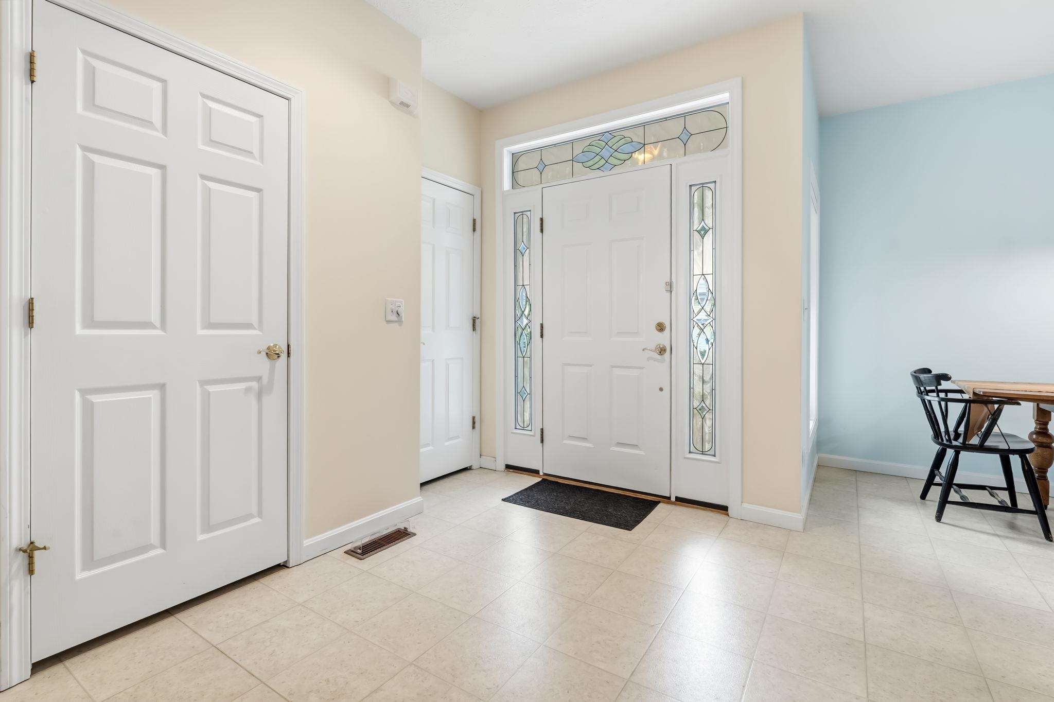 34 Mammoth Road Property Photo 9