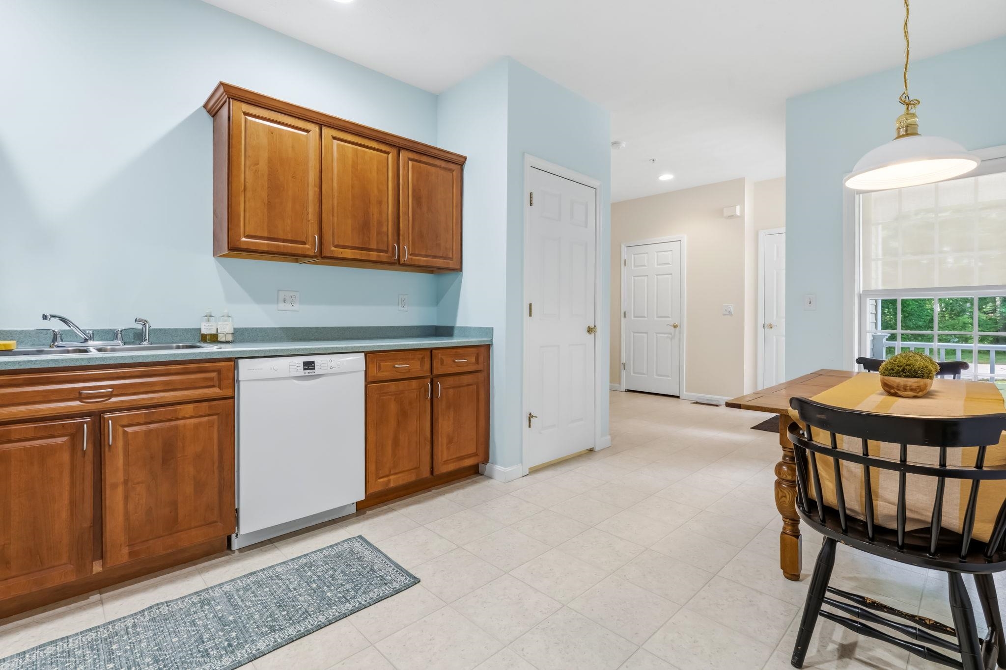 34 Mammoth Road Property Photo 18