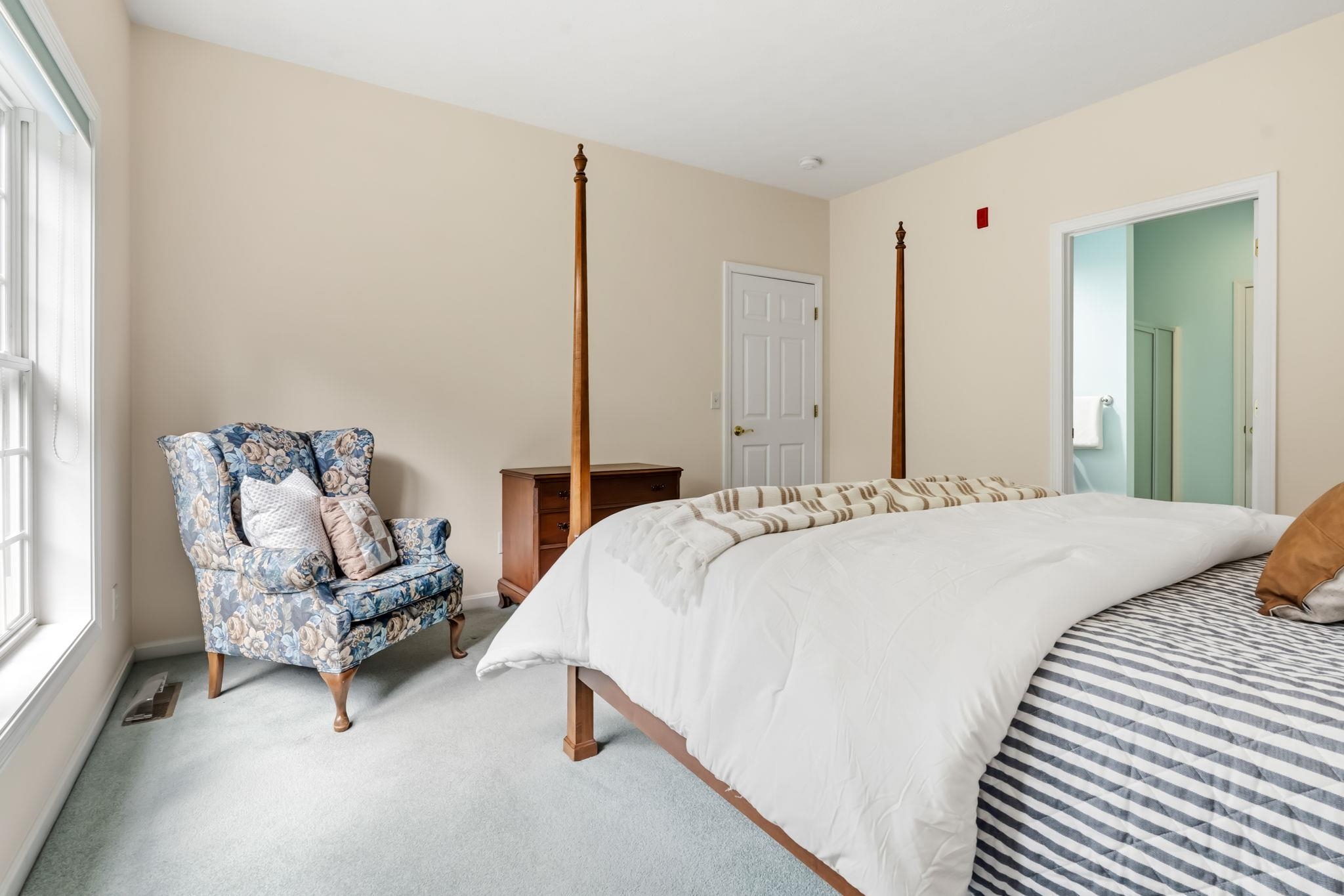 34 Mammoth Road Property Photo 25