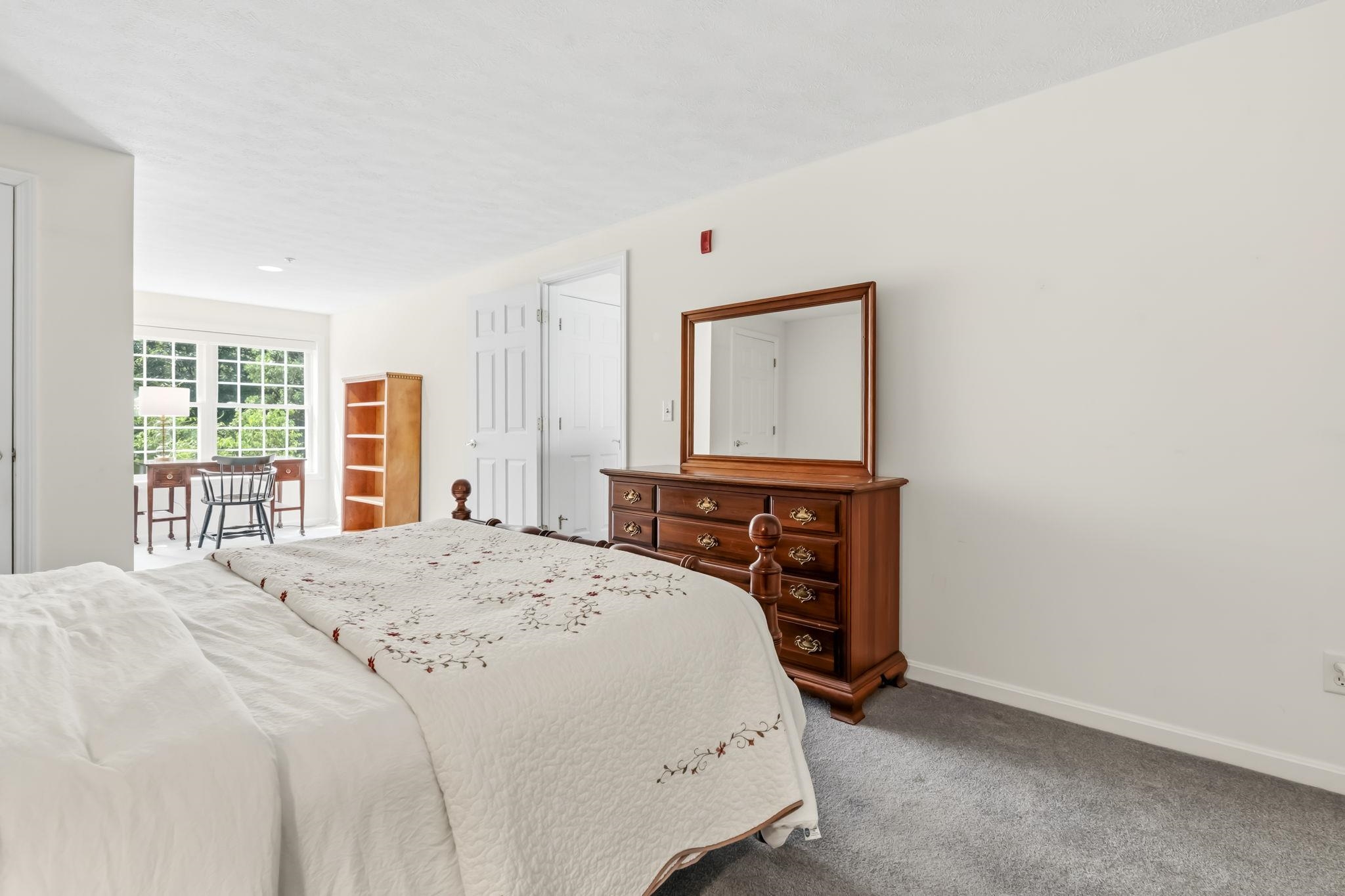 34 Mammoth Road Property Photo 29