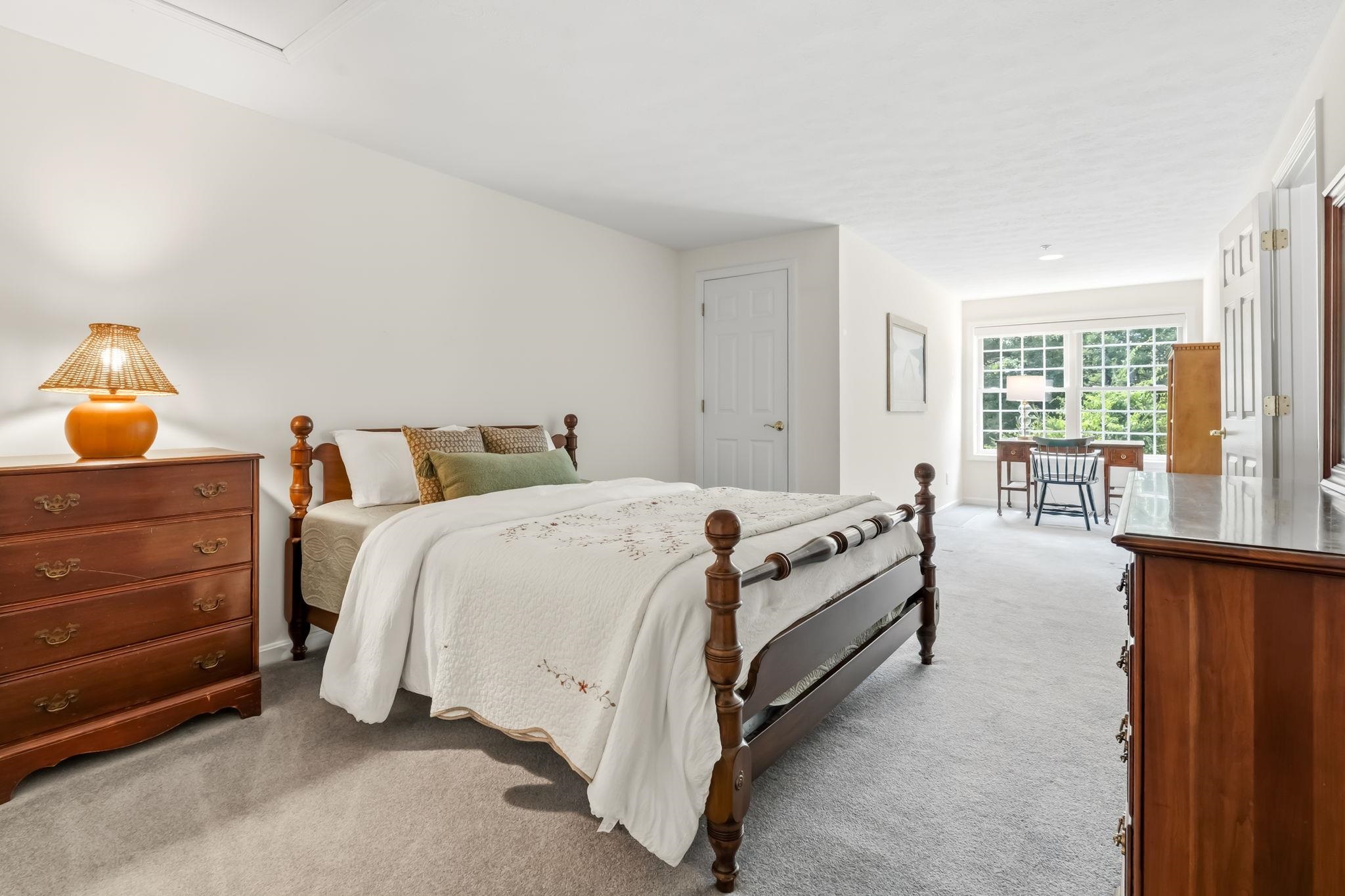 34 Mammoth Road Property Photo 30