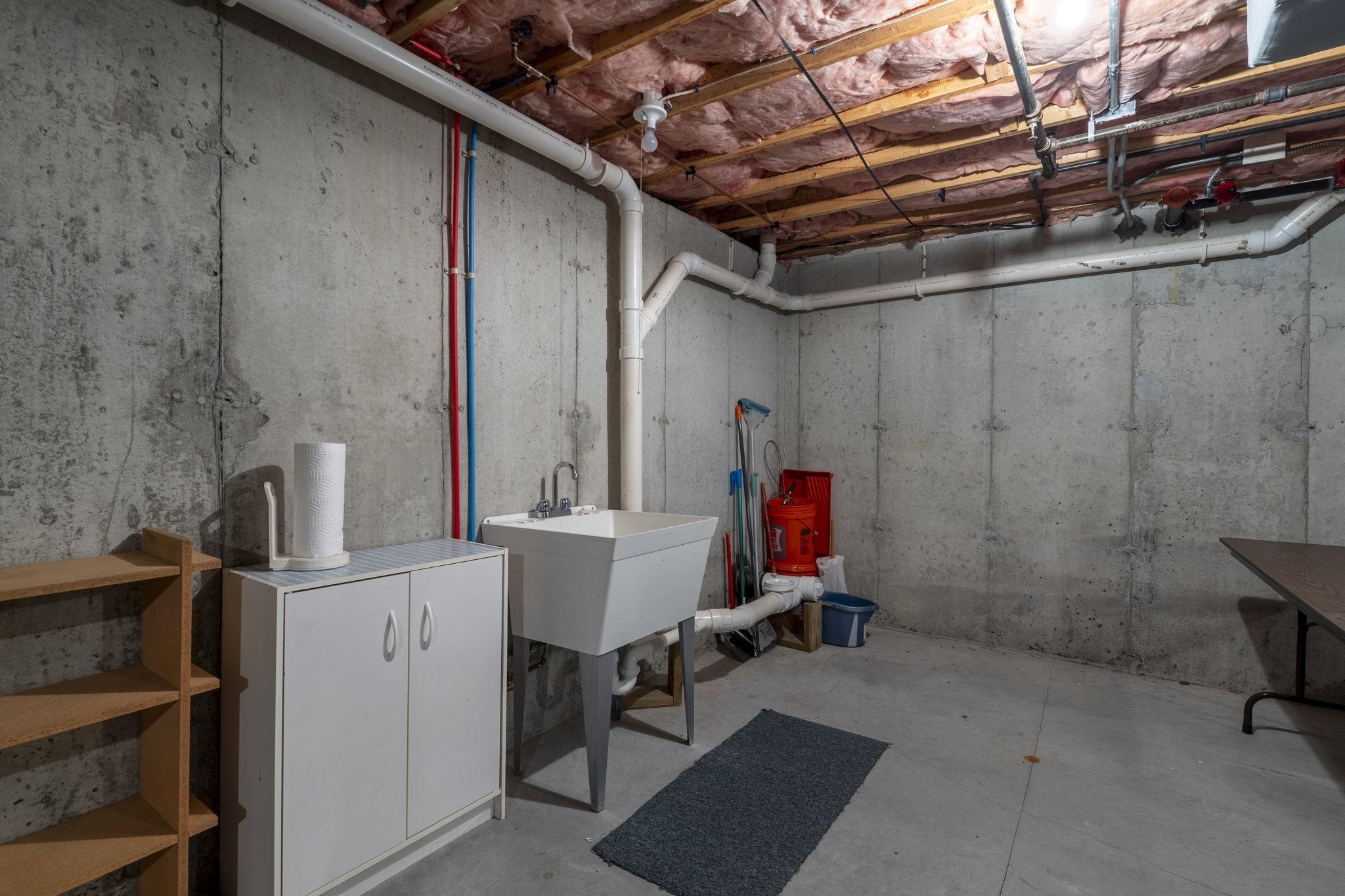34 Mammoth Road Property Photo 48