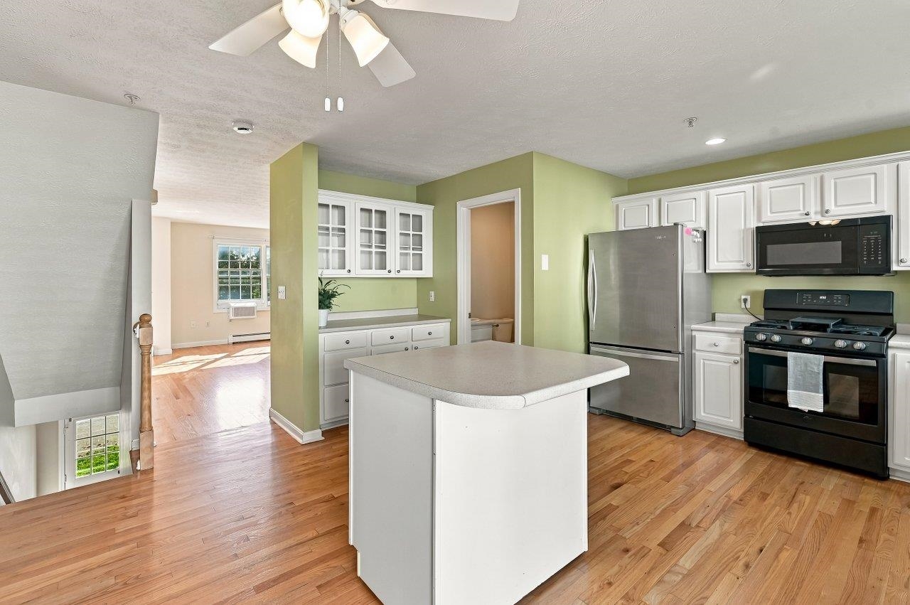 204 Washington Street Property Photo 4