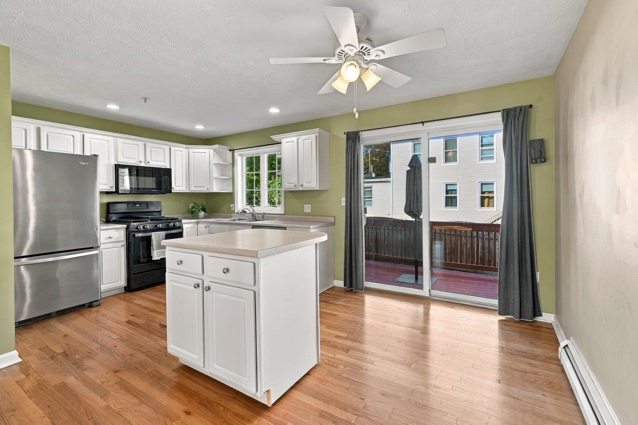 204 Washington Street Property Photo 12