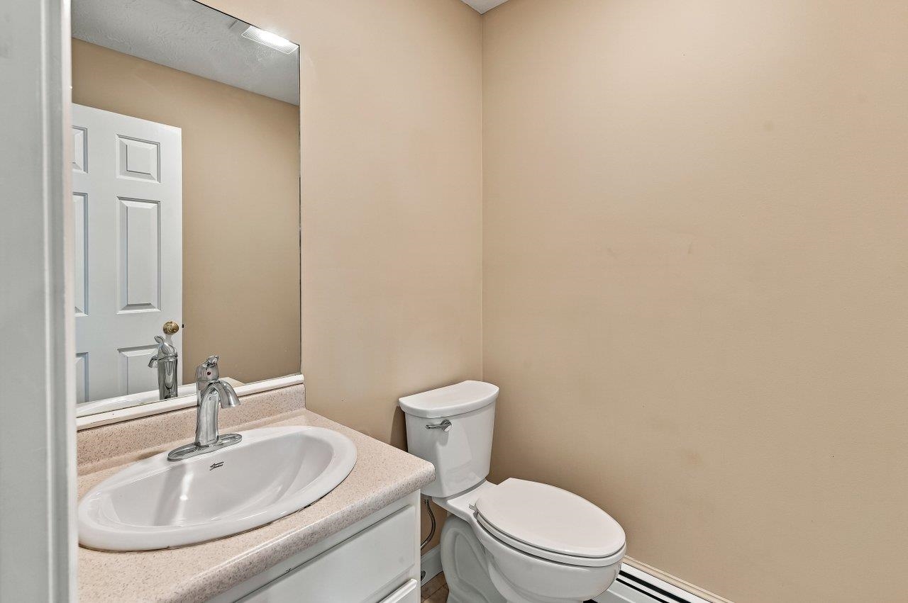 204 Washington Street Property Photo 16
