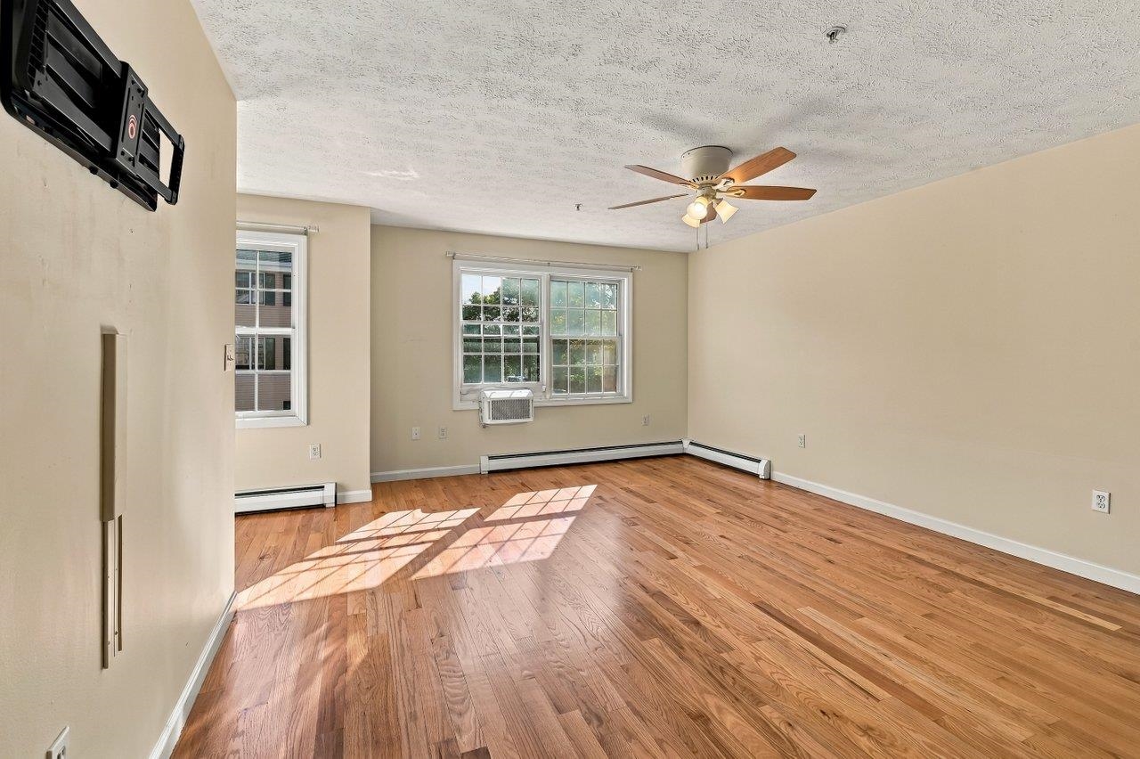 204 Washington Street Property Photo 17