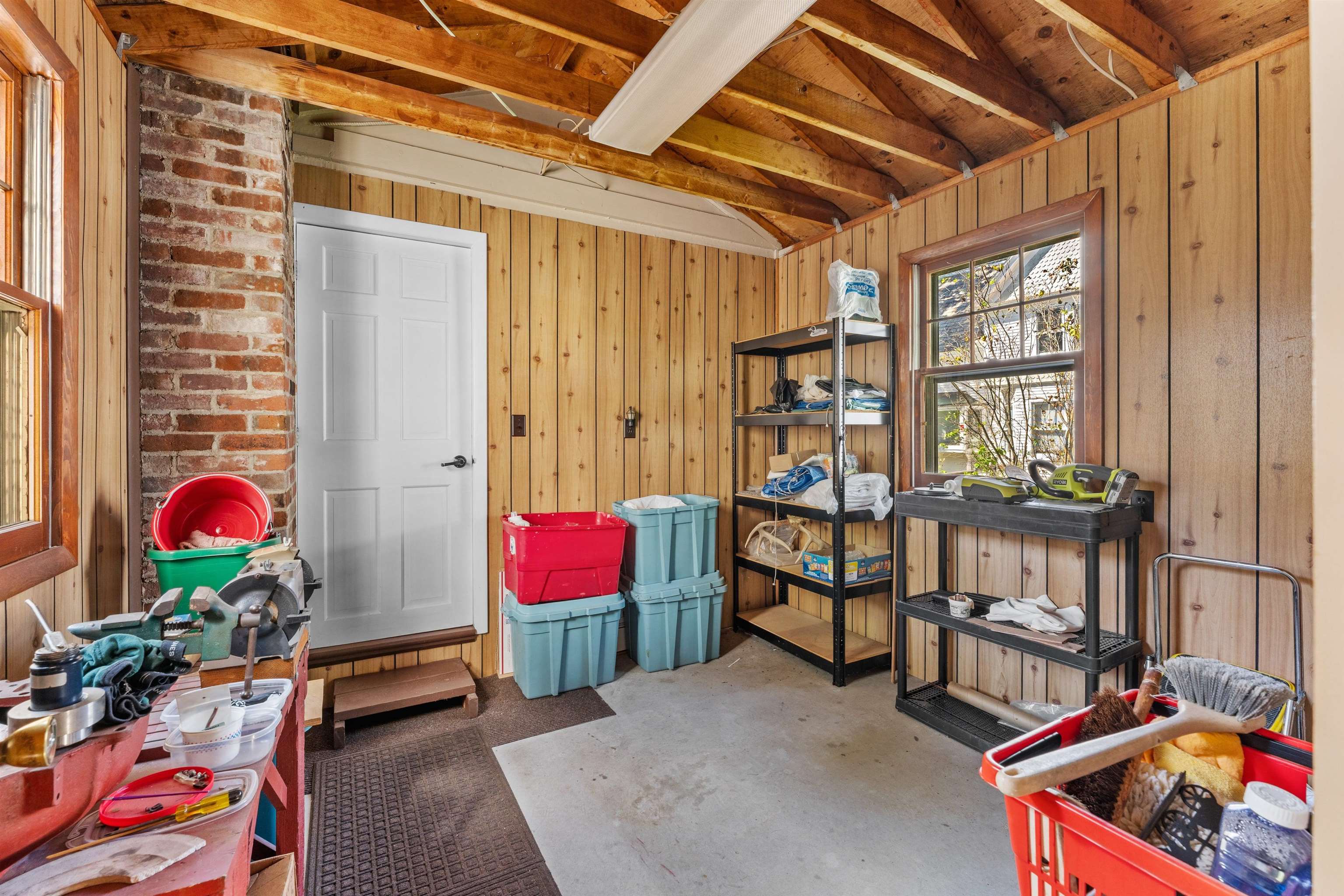 122 S Lincoln Street Property Photo 41