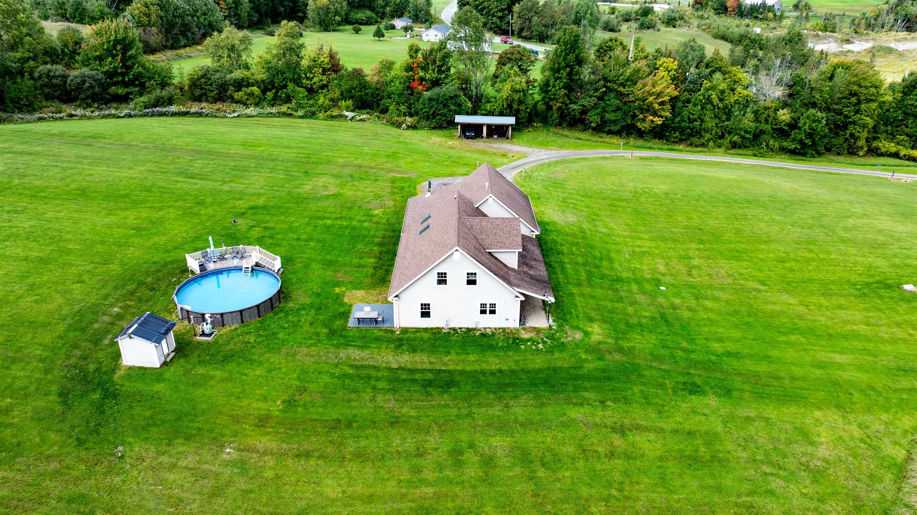 370 Cook Road Property Photo 7
