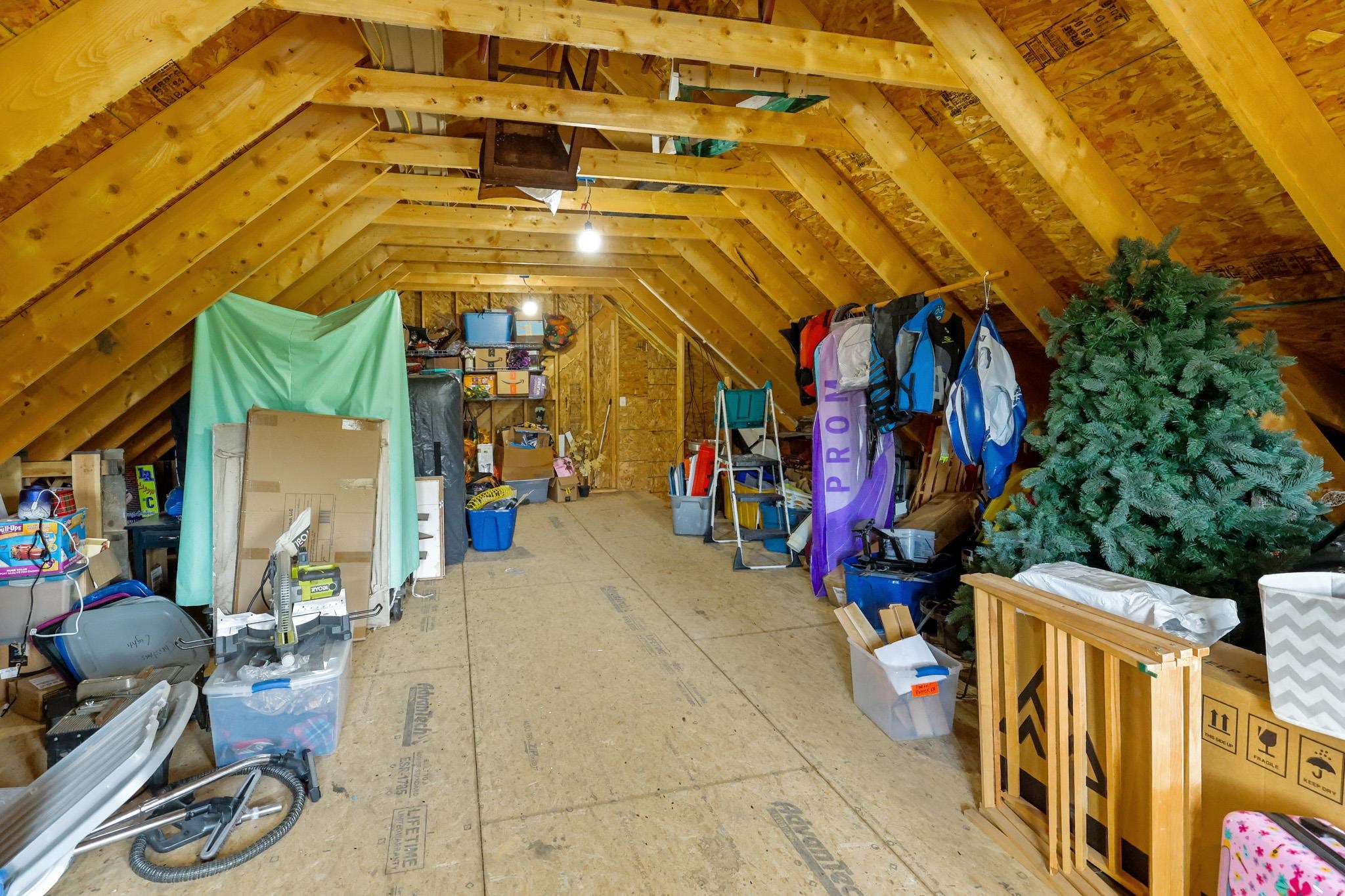 370 Cook Road Property Photo 12