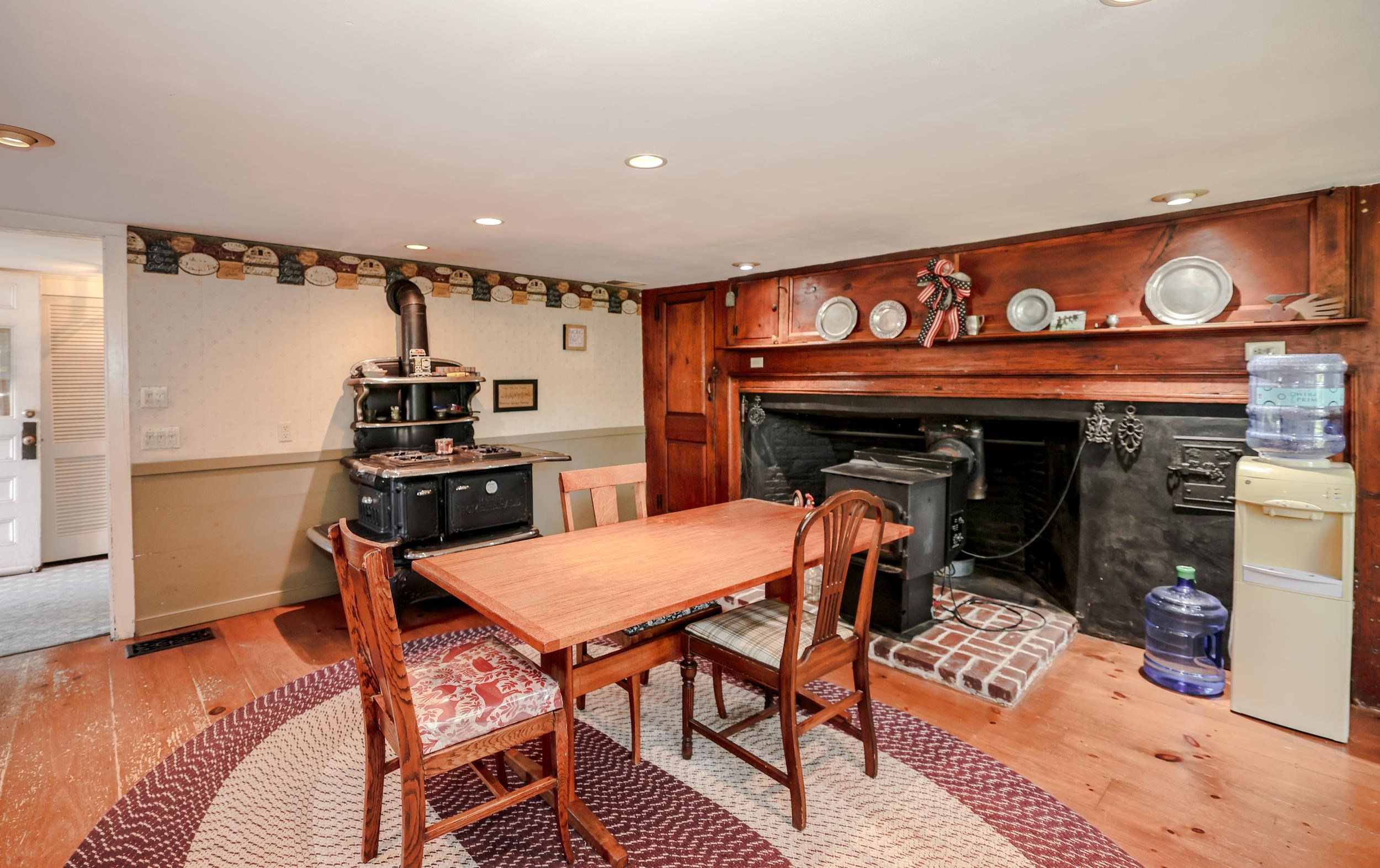 244 Boston Post Road Property Photo 8