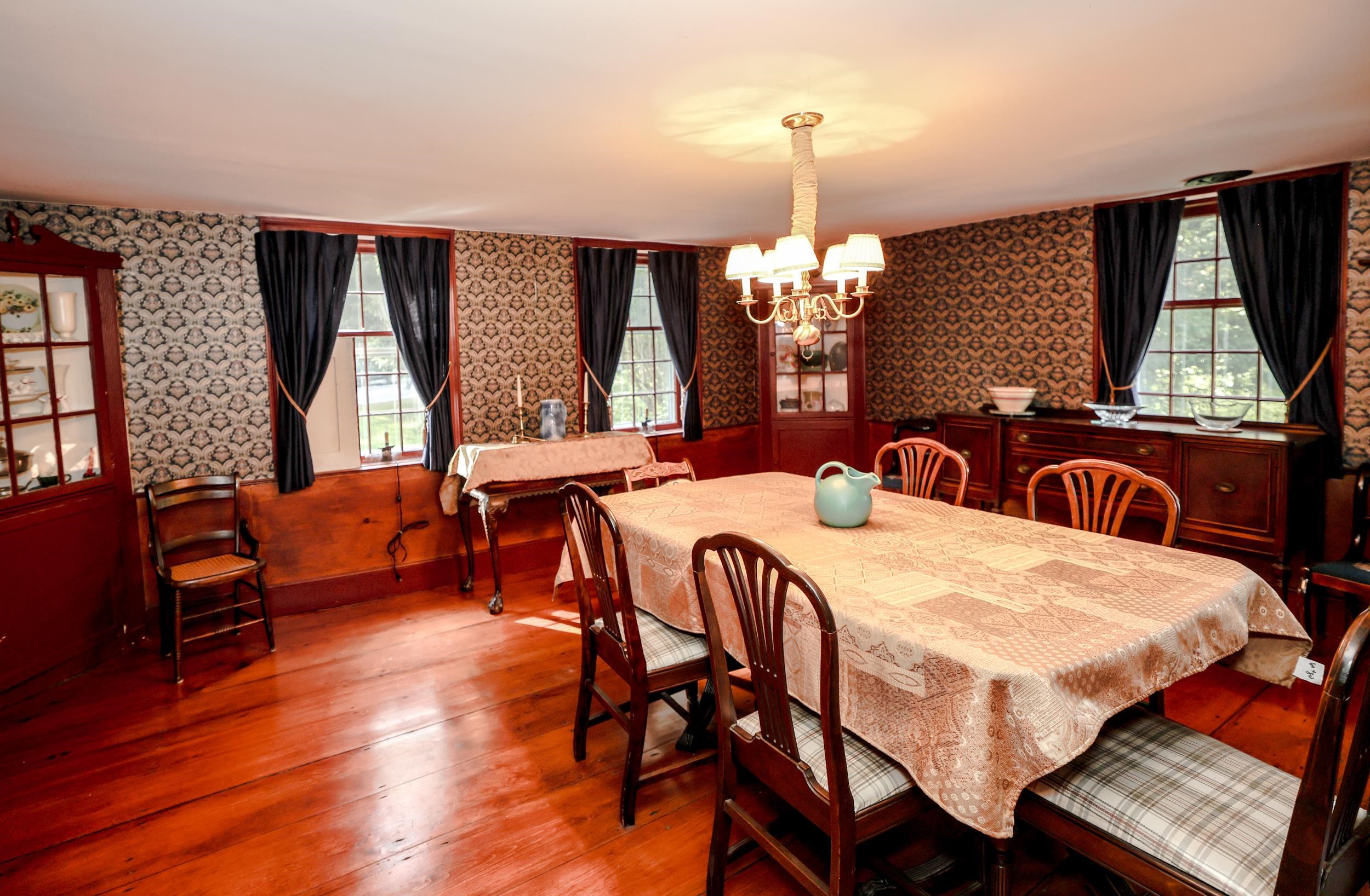 244 Boston Post Road Property Photo 16