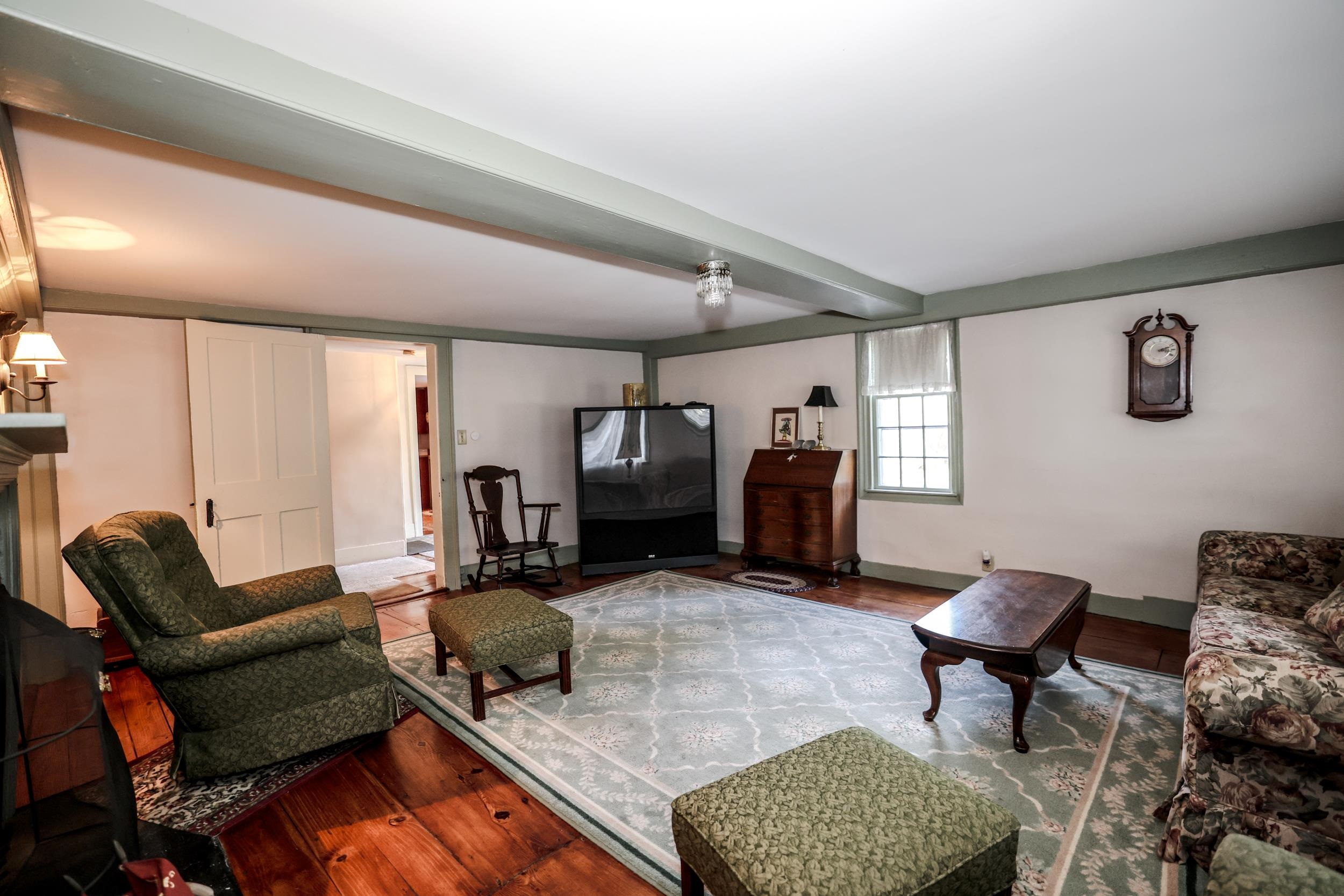 244 Boston Post Road Property Photo 21