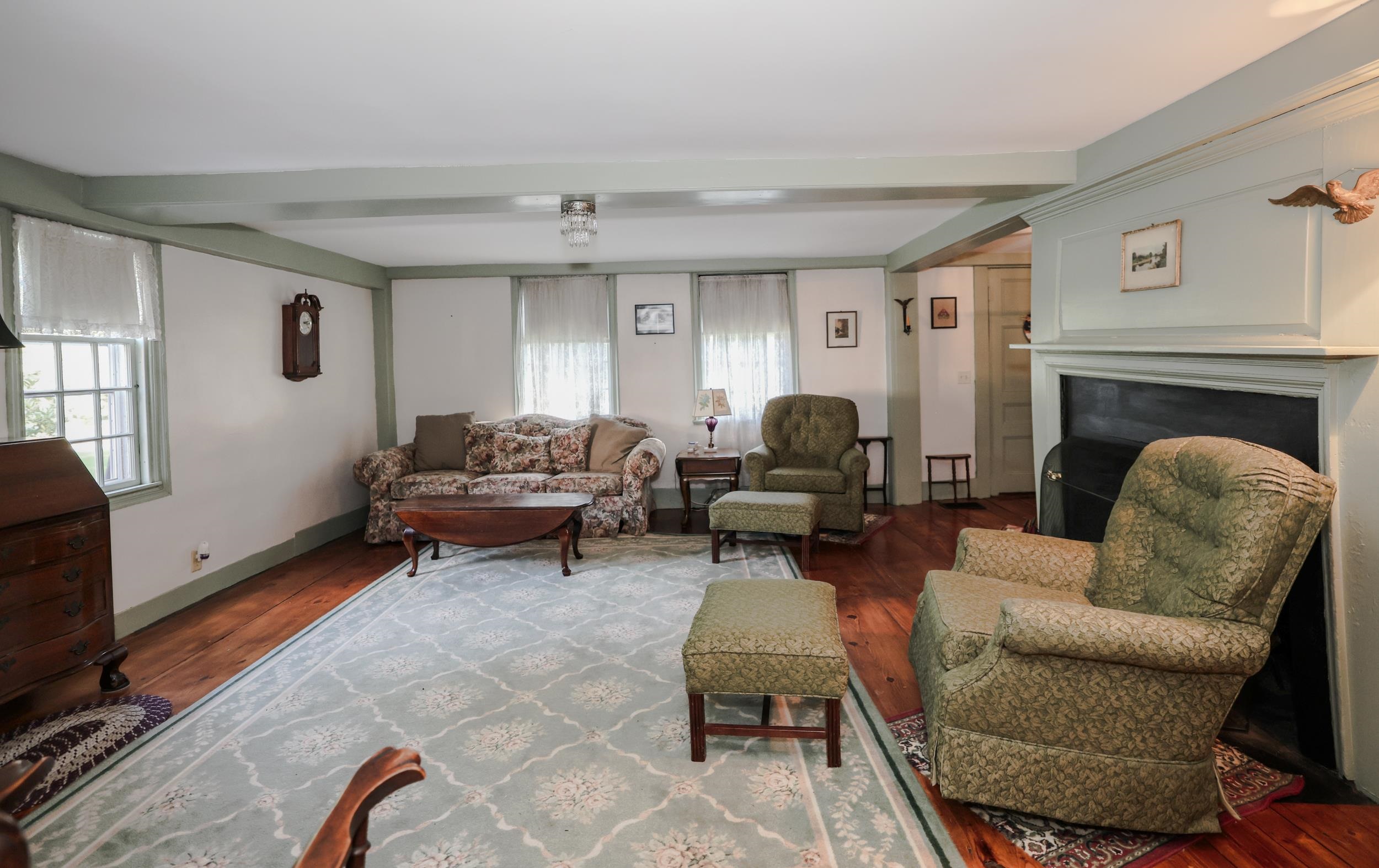 244 Boston Post Road Property Photo 23