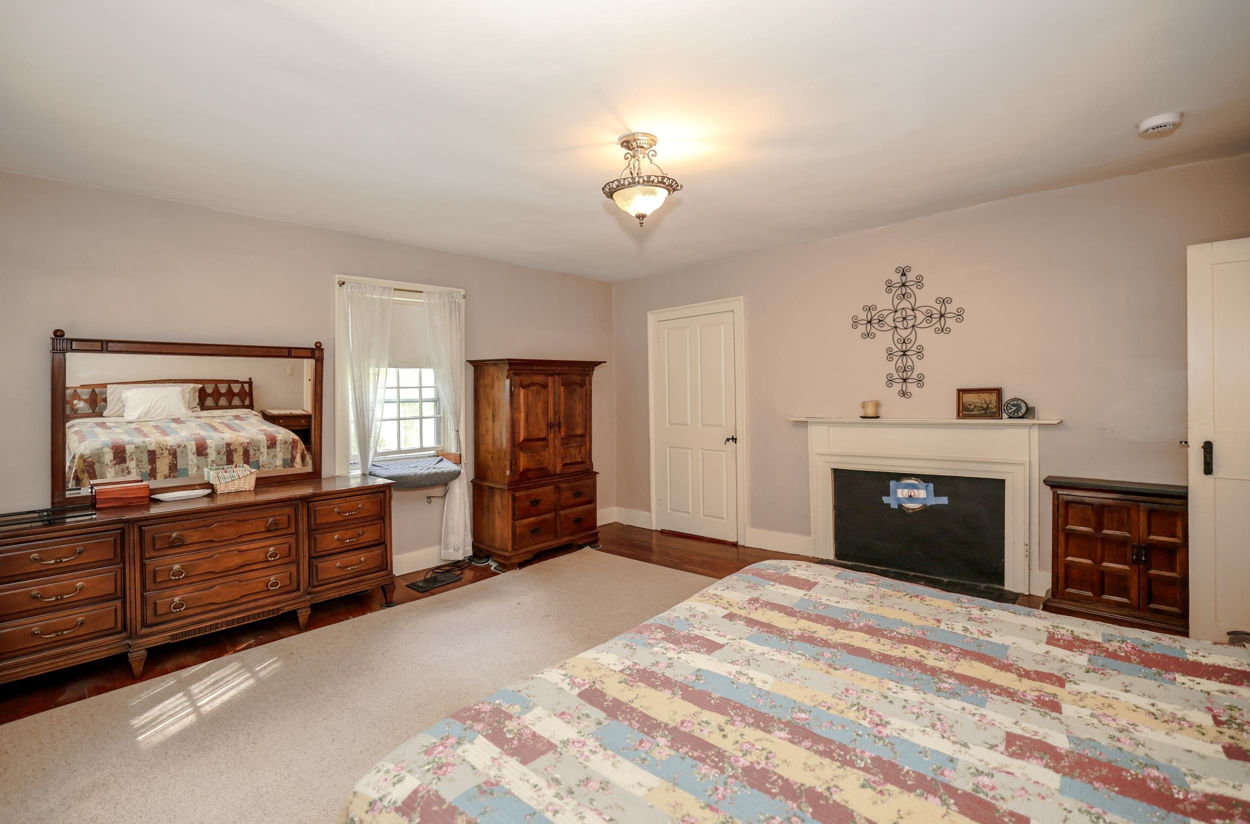 244 Boston Post Road Property Photo 45